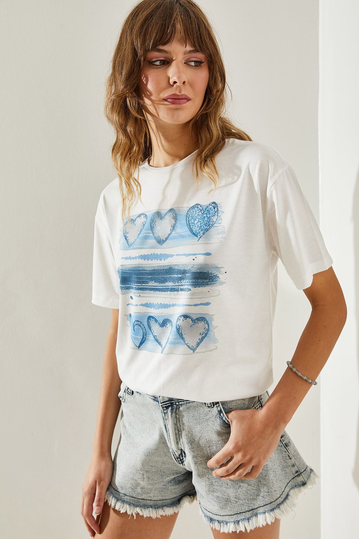 Women's Digital Heart Printed Short Sleeve T-Shirt 60251384