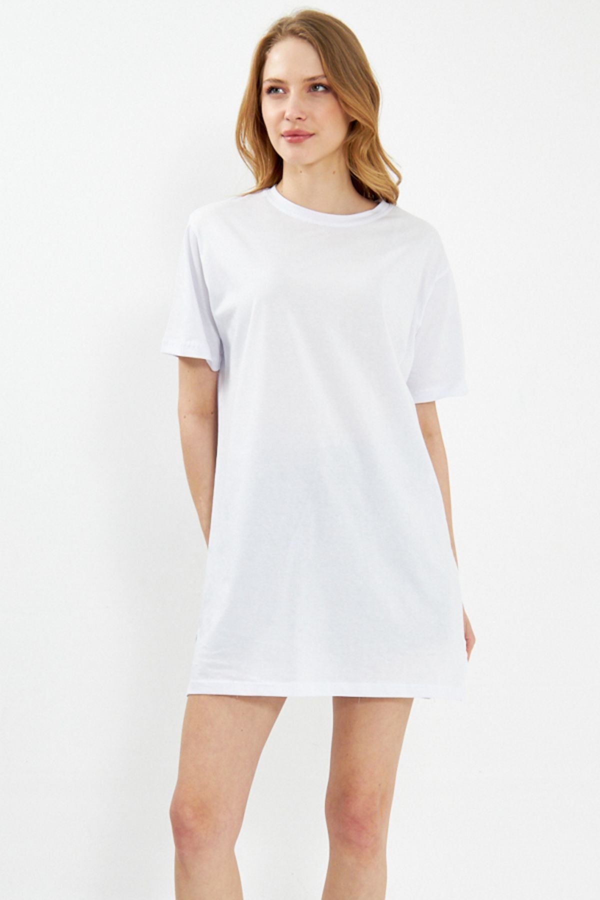 Women's white sides with slits with long t-shirt ARM-24Y024005