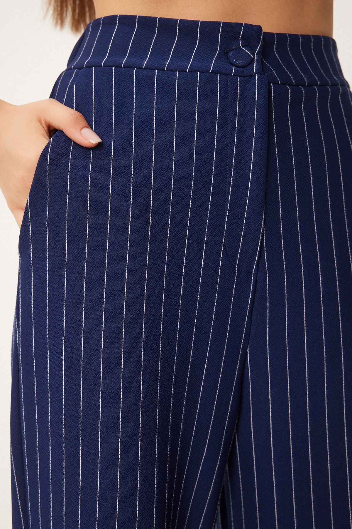 Woman navy blue striped comfortable weaving pants to00158