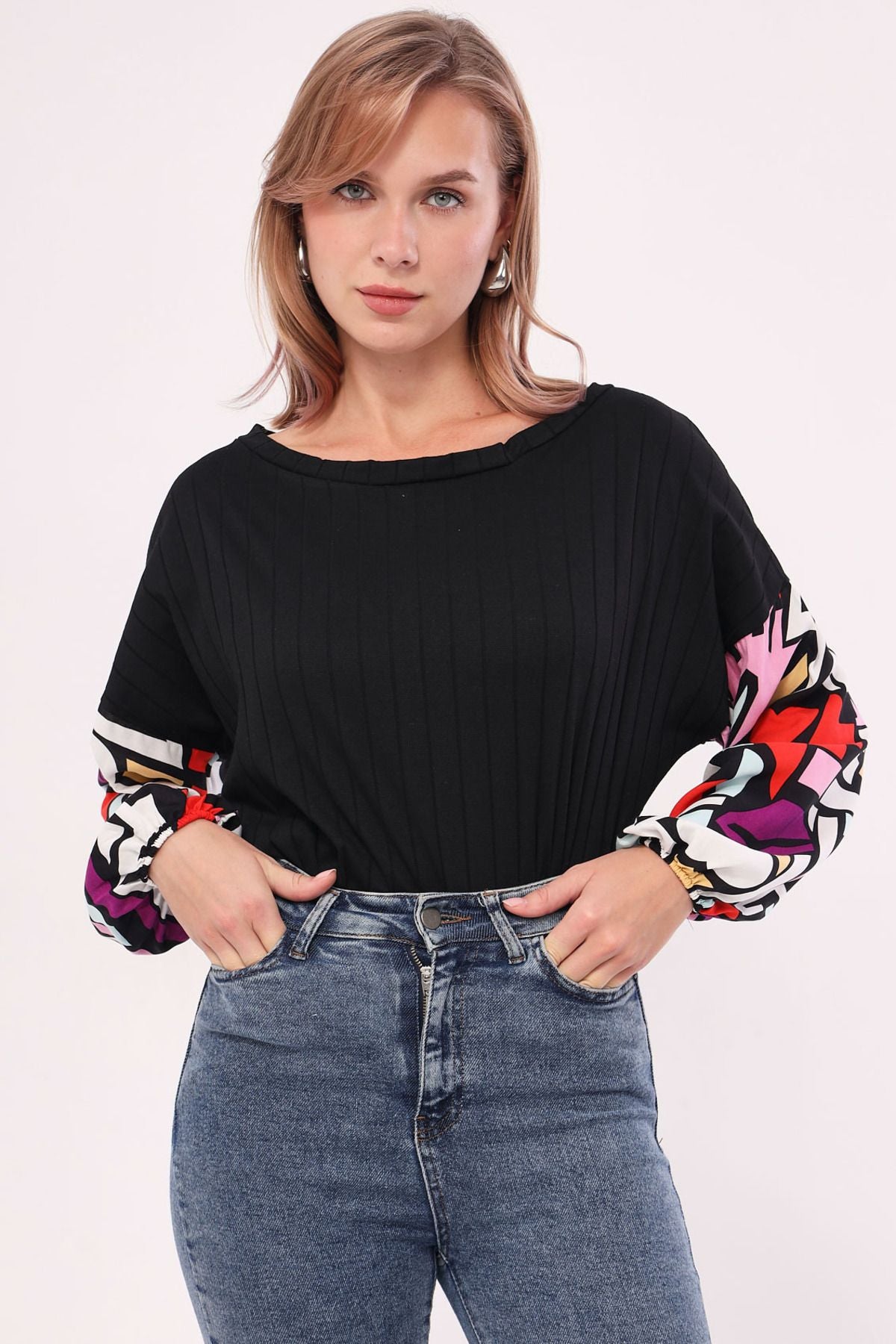 Female black arm colored shabby blouse ARM-20K001085