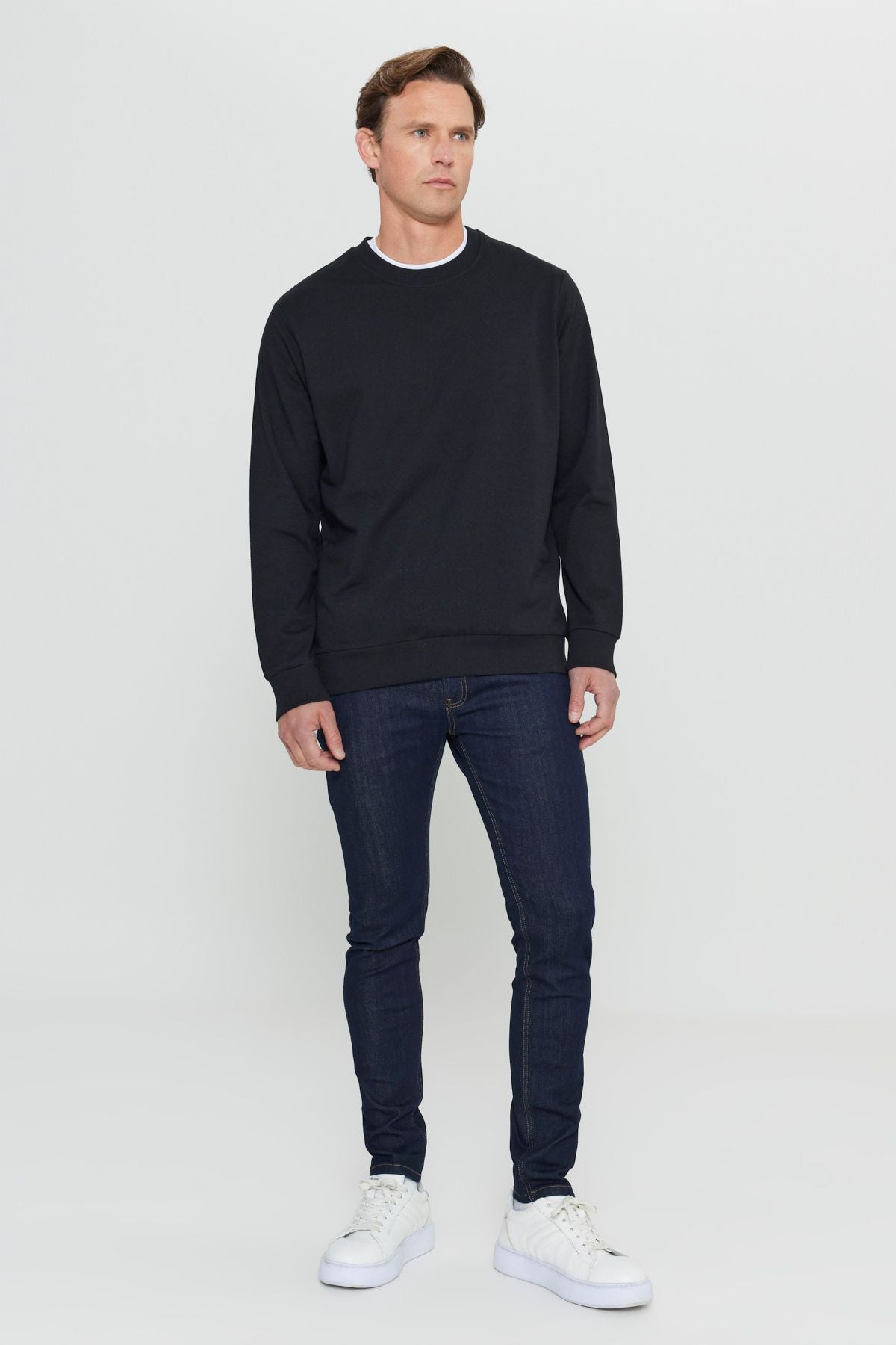 Men's Black Standard Fit Normal Cutting 2 Yarn Cotton Bicycle Collar Sweatshirt