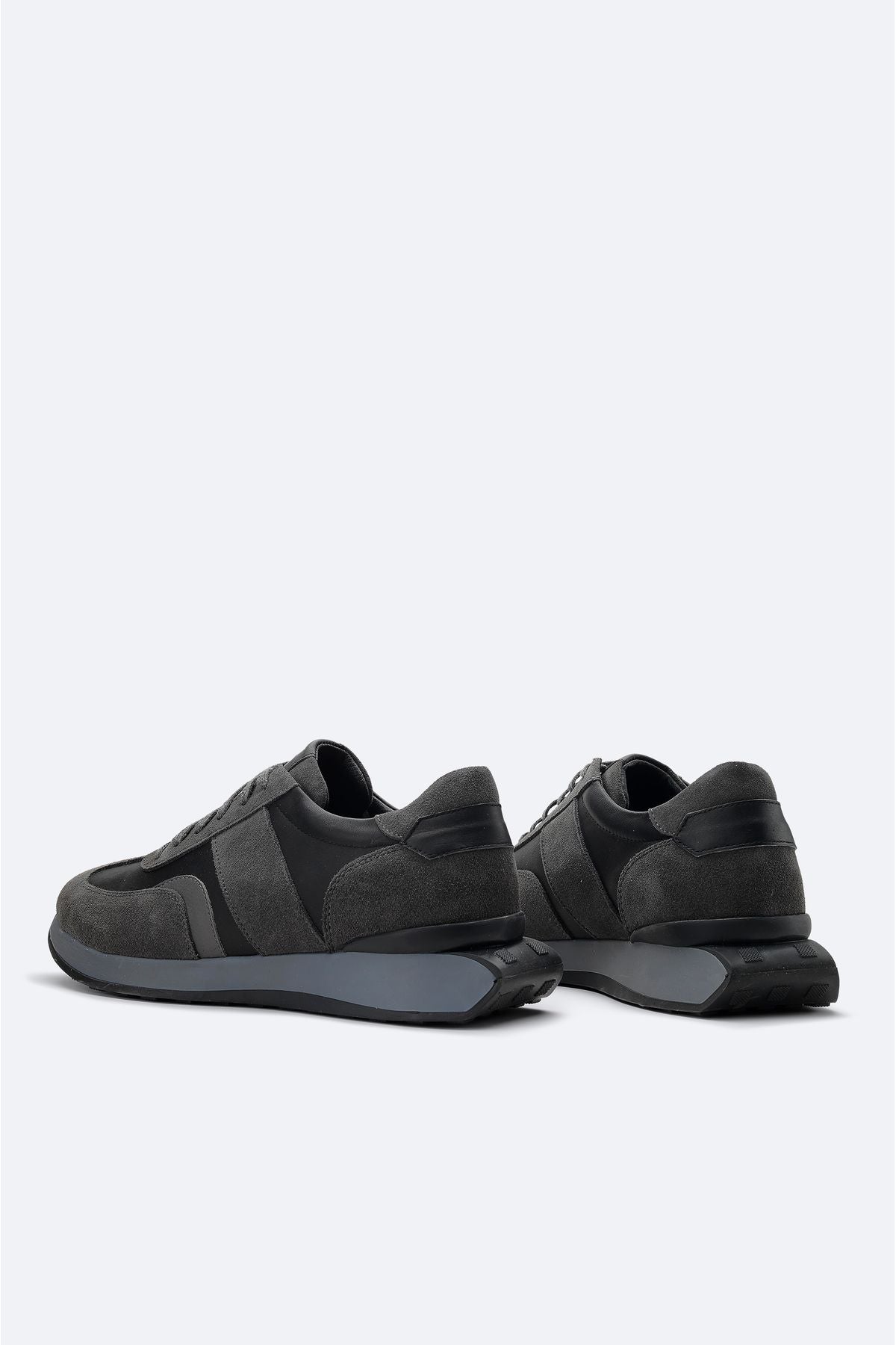 Men's Dark Gray 100 %Leather Parts Flexible Base Casual Shoes A31y8007
