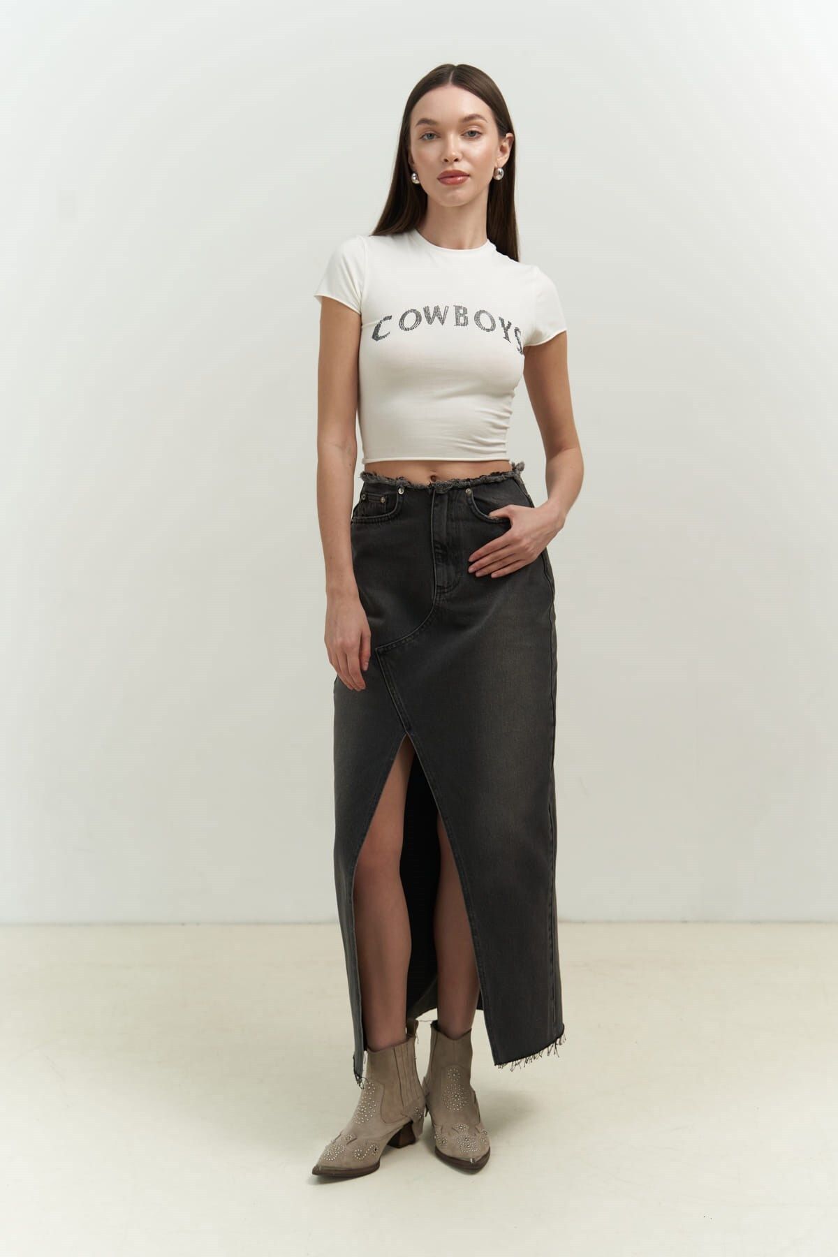 Cowboys White Combed Crop