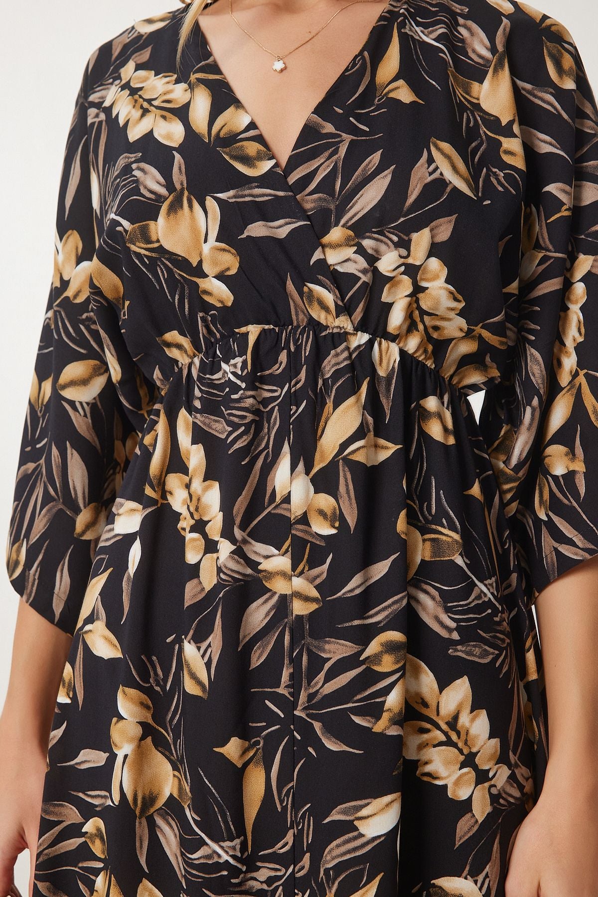 Female Black Beige Anvelop Yaka Patterned Summer Viscose Dress DK00166