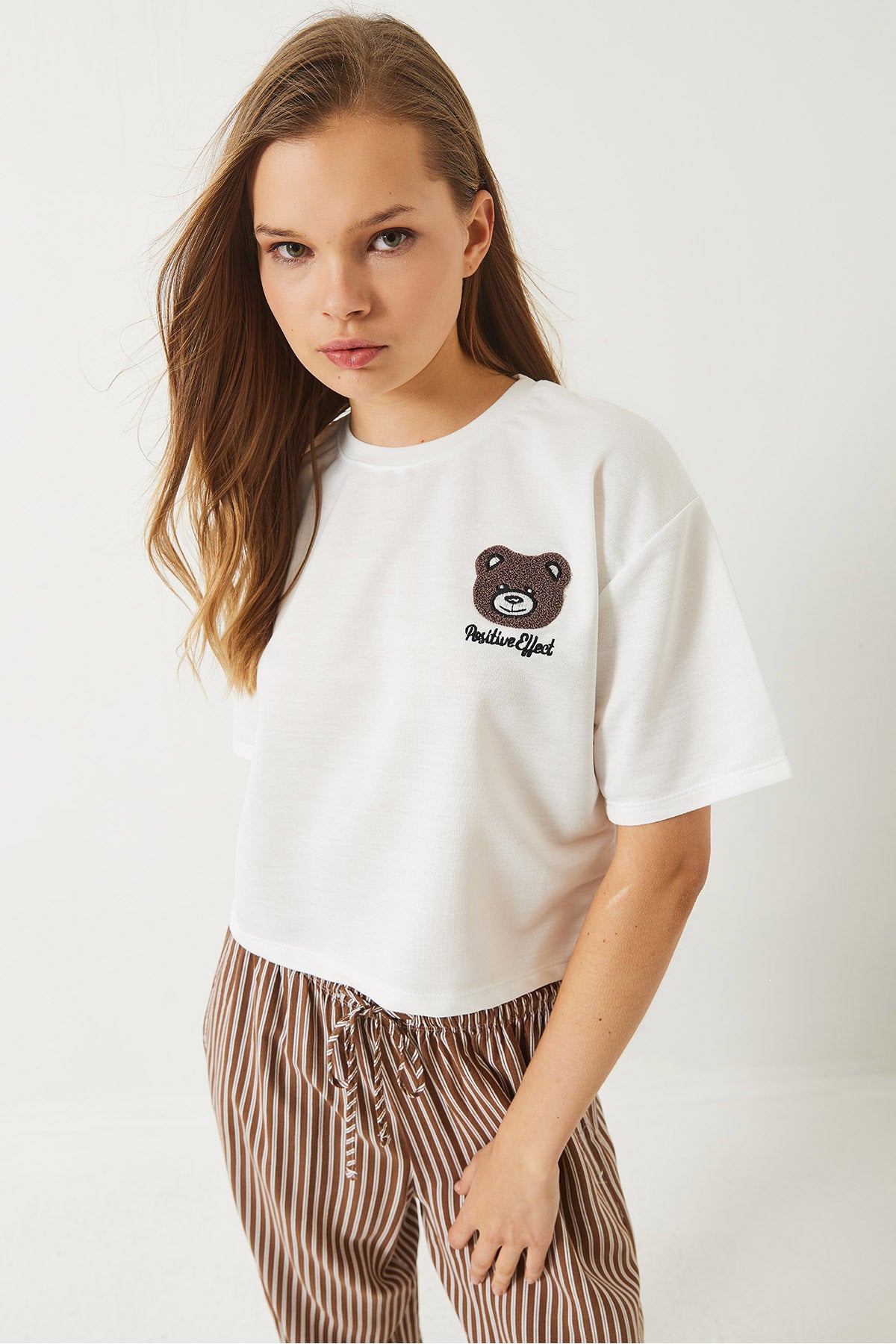 Women's Teddy Embroidered Combed Cotton Crop T-Shirt 3019 60283090
