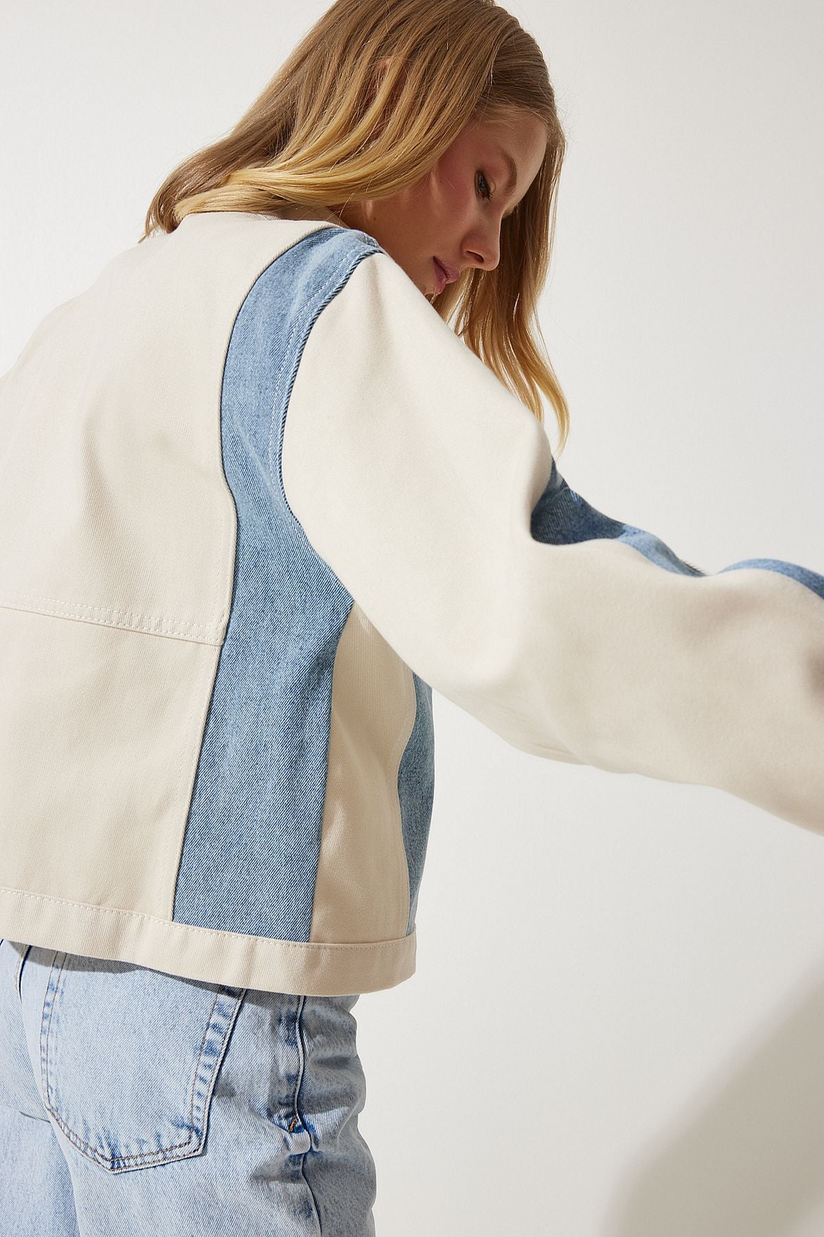 Women's cream blue block colored gabardin jacket rv00181