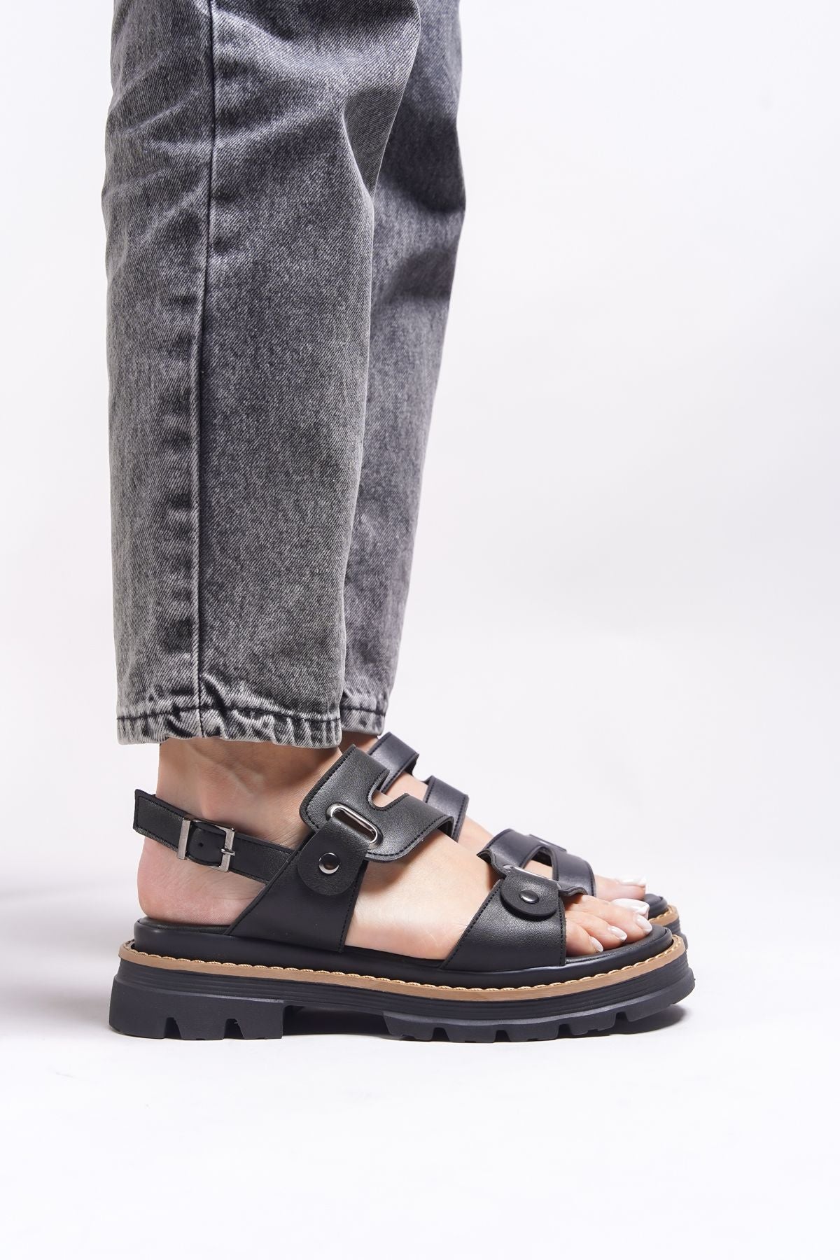 Lefenaes Woman Sandals 0012755 Black