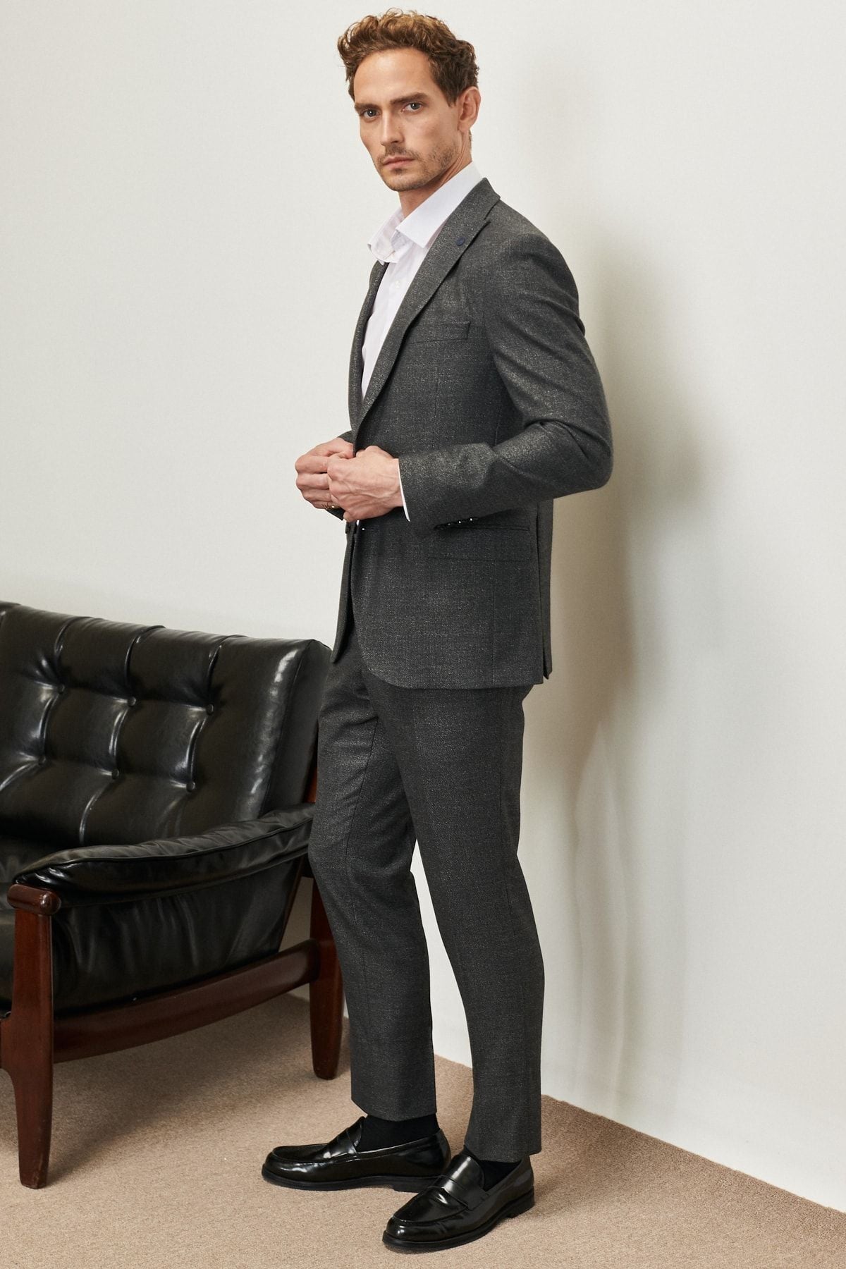 Men's anthracite slim fit narrow cut swallow collar patterned suit suits