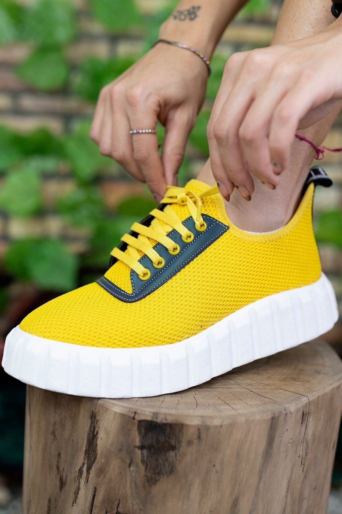 Woman Yellow Sneaker 0012113