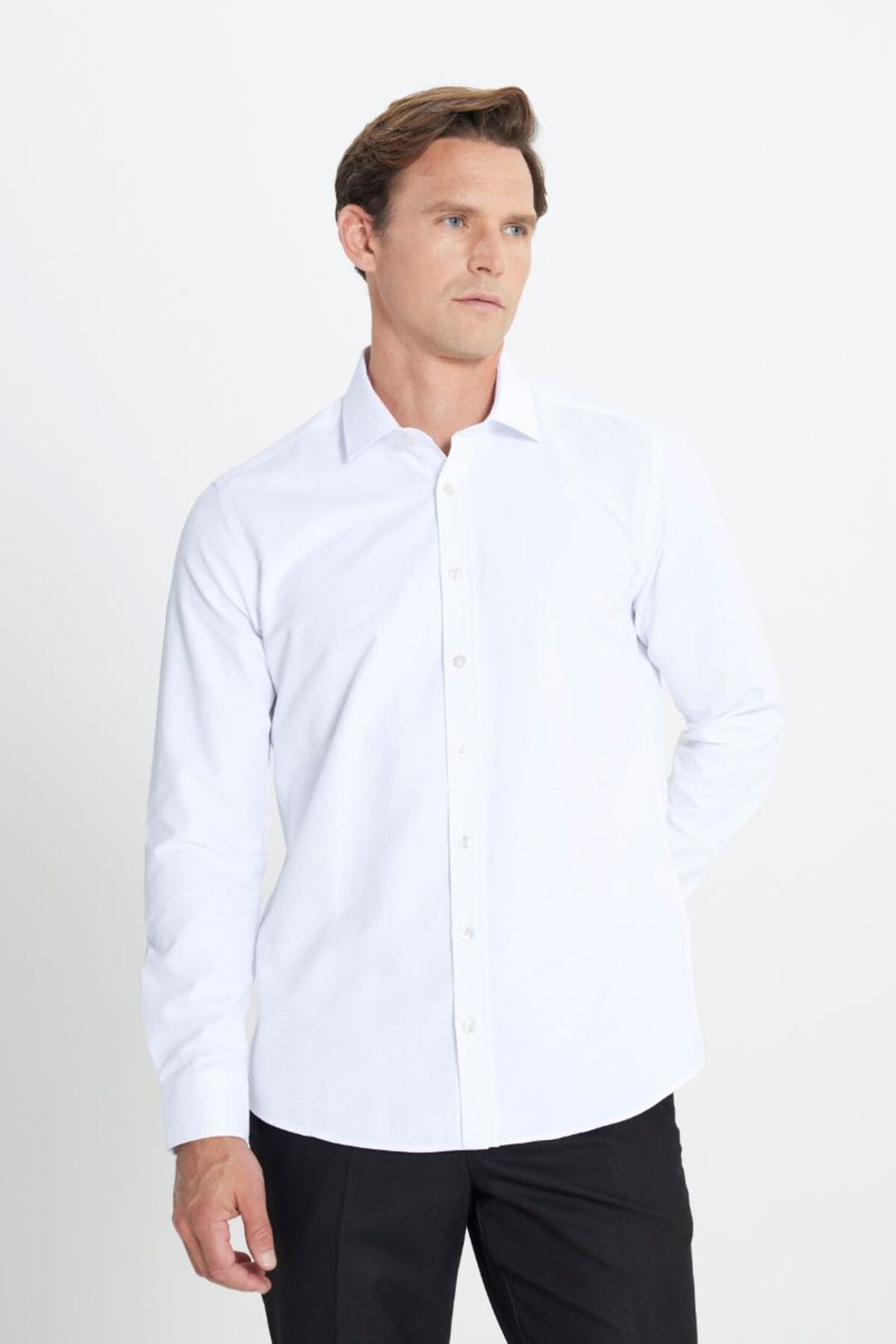 Slim Fit Narrow Cut Classic Collar Amestyan White Shirt