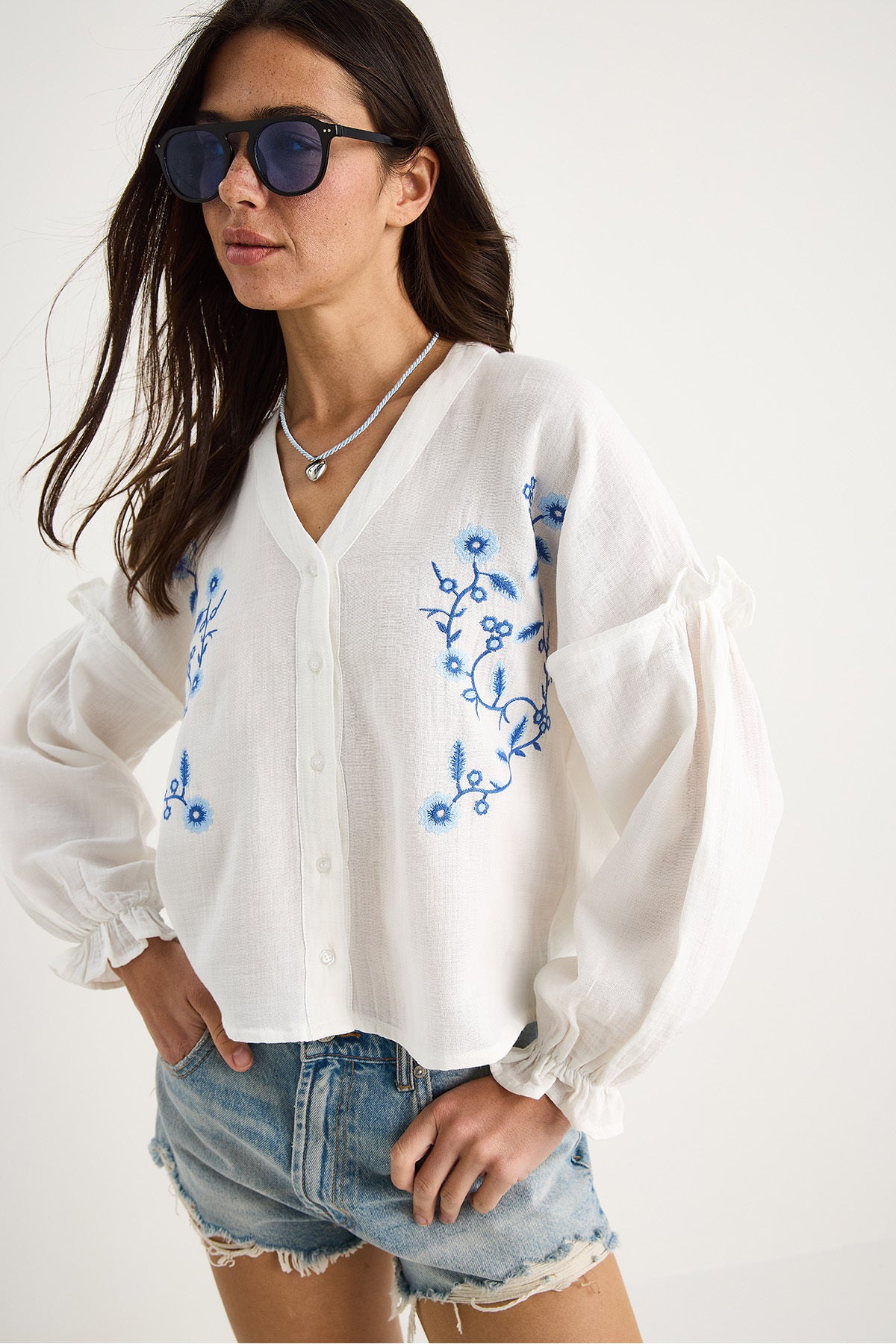 Women's V-Neck Embroidered Sleeves Elastic Summer Muslin Shirt G28-4889 60283343