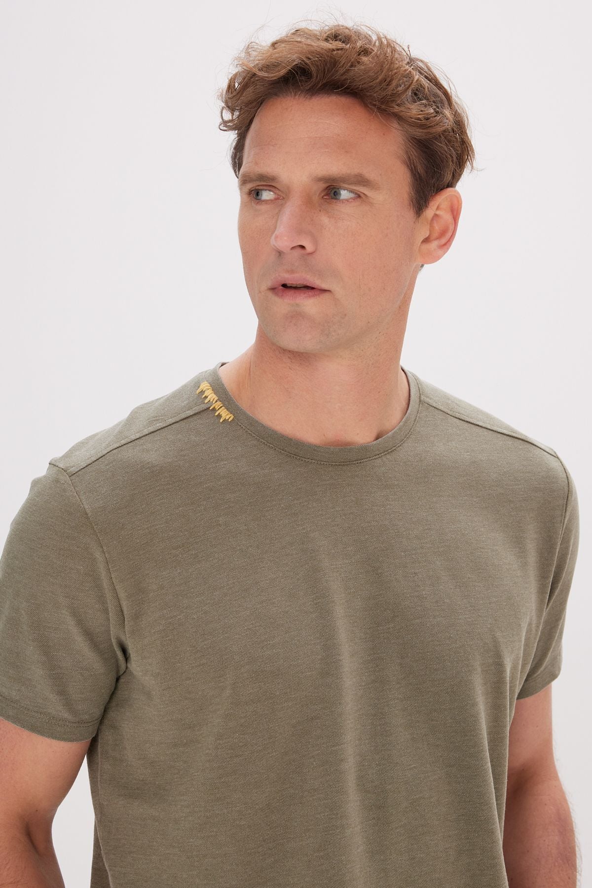 Men's Khaki Slim Fit Narrow Cut Bicycle Collar Cotton T -shirt