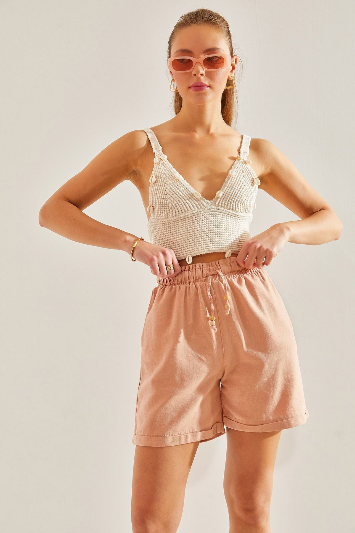 Women's waist tire -binding gabardin shorts 60191010