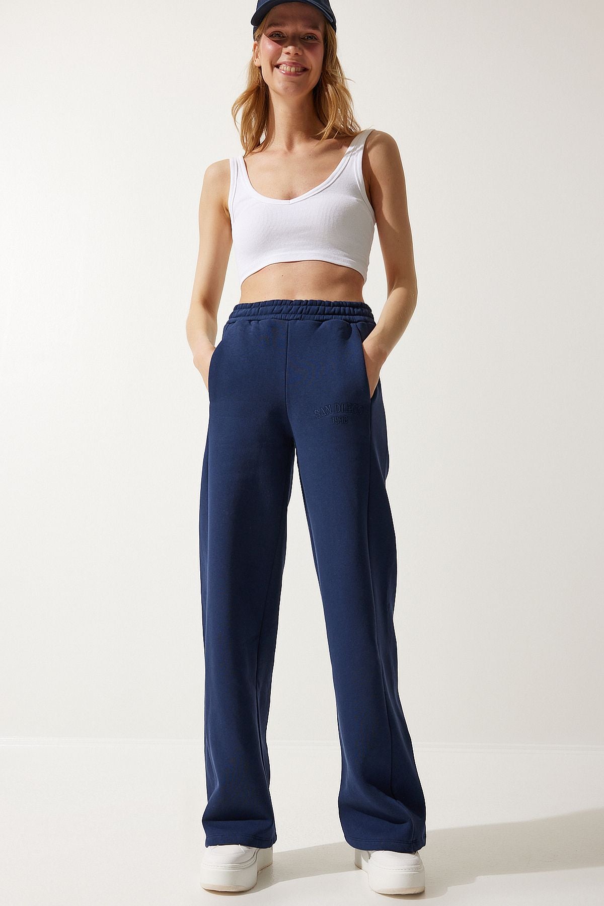 Female navy blue -bold trouser thick tracksuits six HF00445