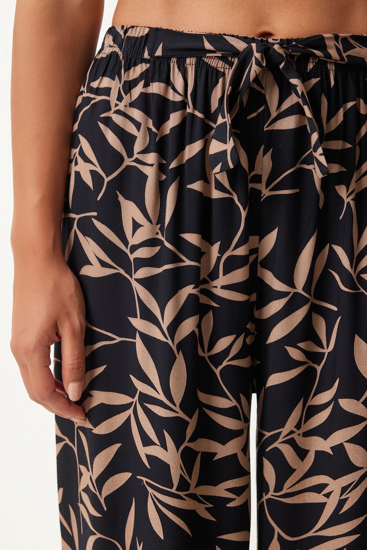 Female Black Mink Patterned Viscose Palazzo Pants EN00606
