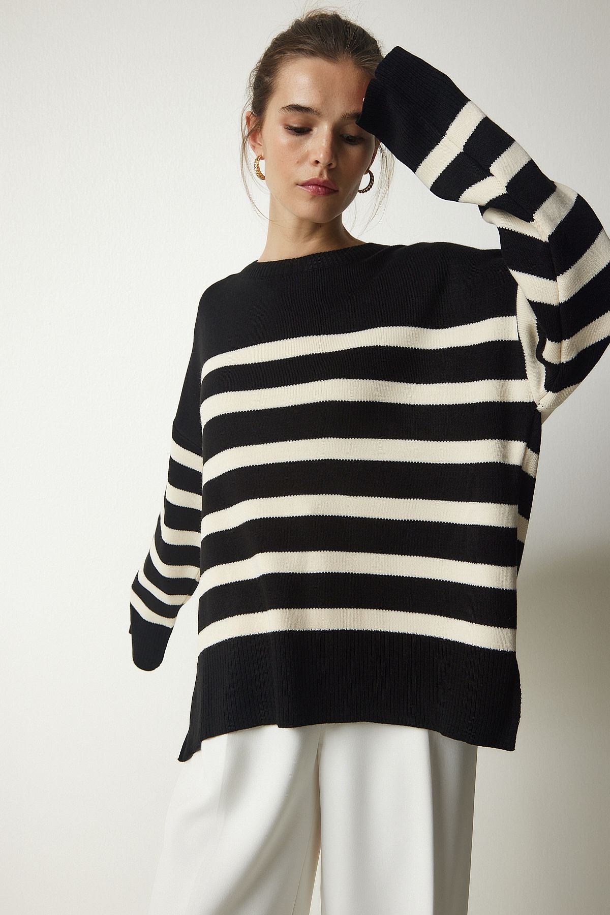 Woman Black Bone Striped Oversize knitwear sweater yy00182