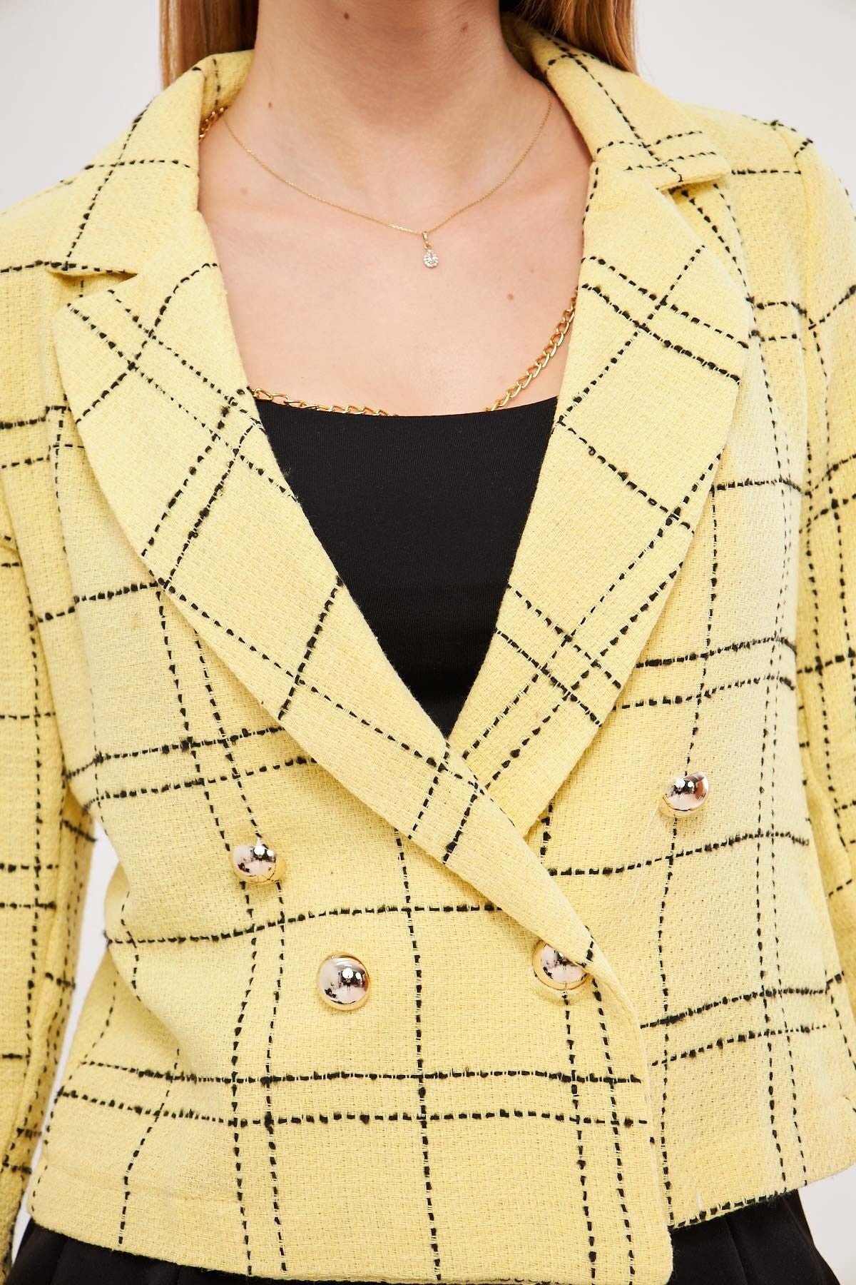 WOMEN Yellow-Black Cruve Yaka Tüvit Crop Jacket ARM-24K001014
