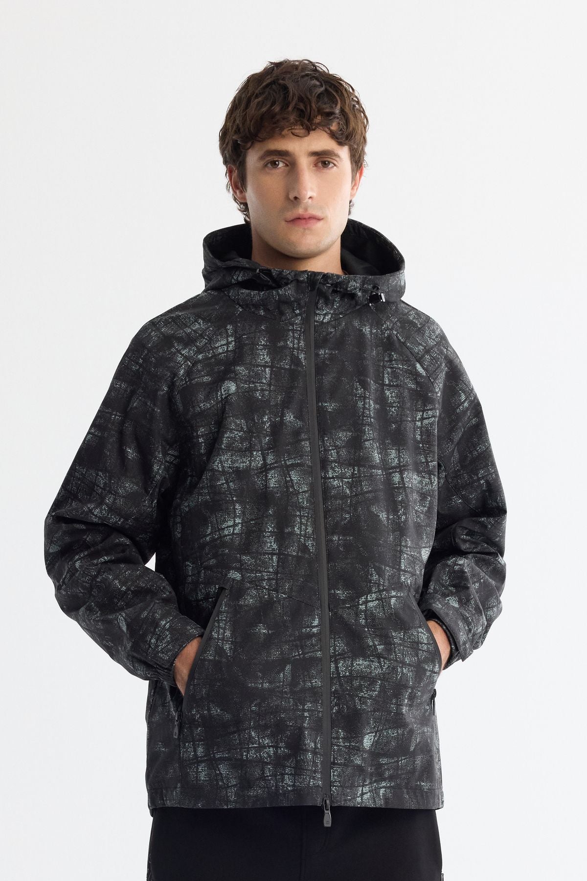 Men's black hooded windproofing Mont A42y6152