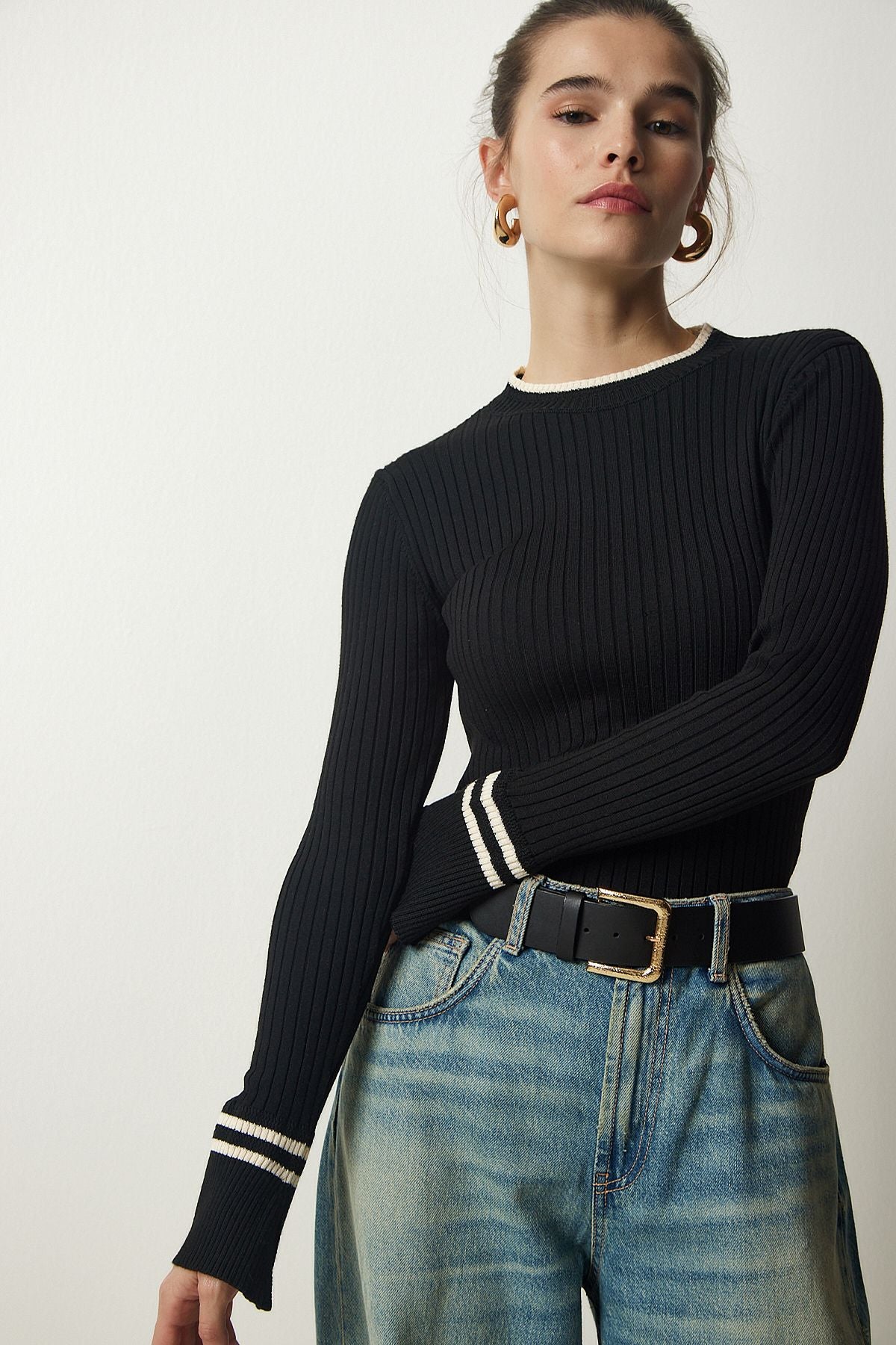 Female Black Wick Triko Blouse PF00046