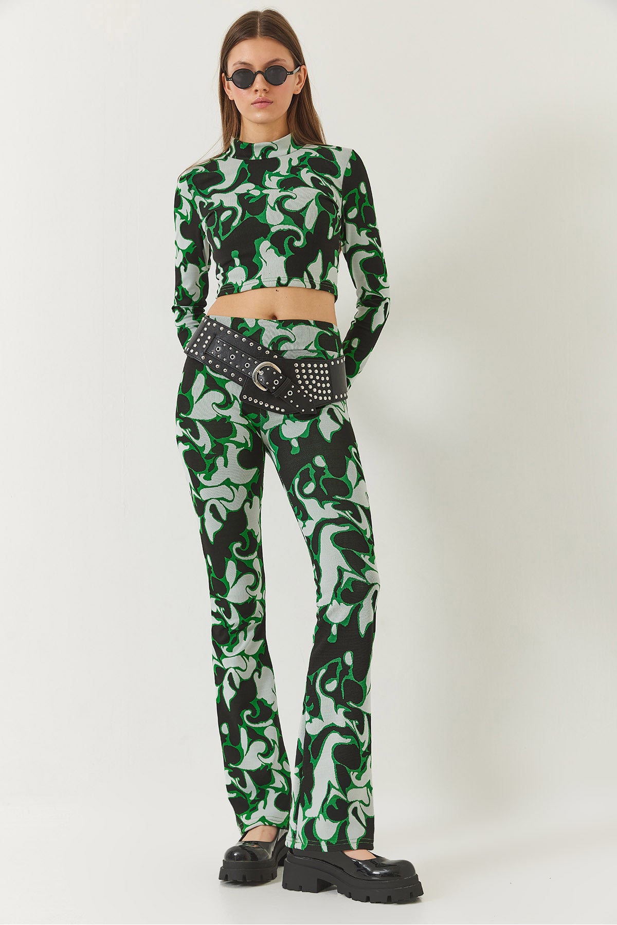 Women's Half Turtleneck Long Sleeve Crop Top and Bottom Set with Elastic Waist Trousers 60261375