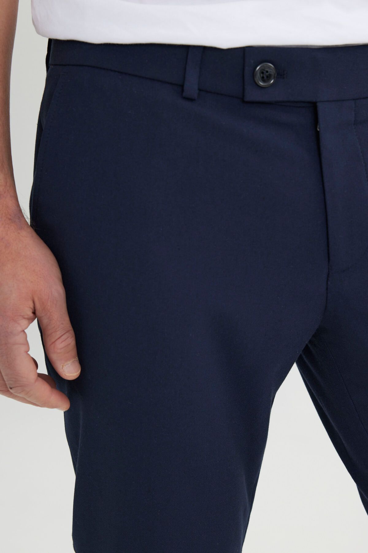 Men's navy blue slim fit Italian cutting side pocket flexible casual trousers