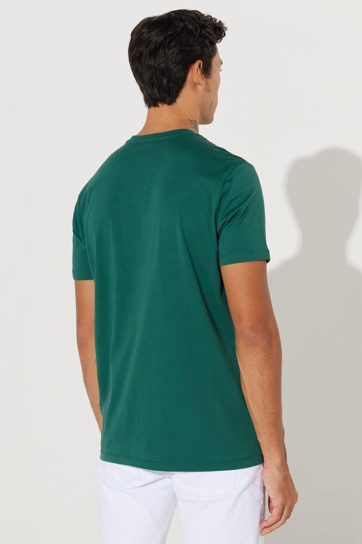 Men's dark green slim fit narrow cut 100 %cotton bike collar Basic T -shirt