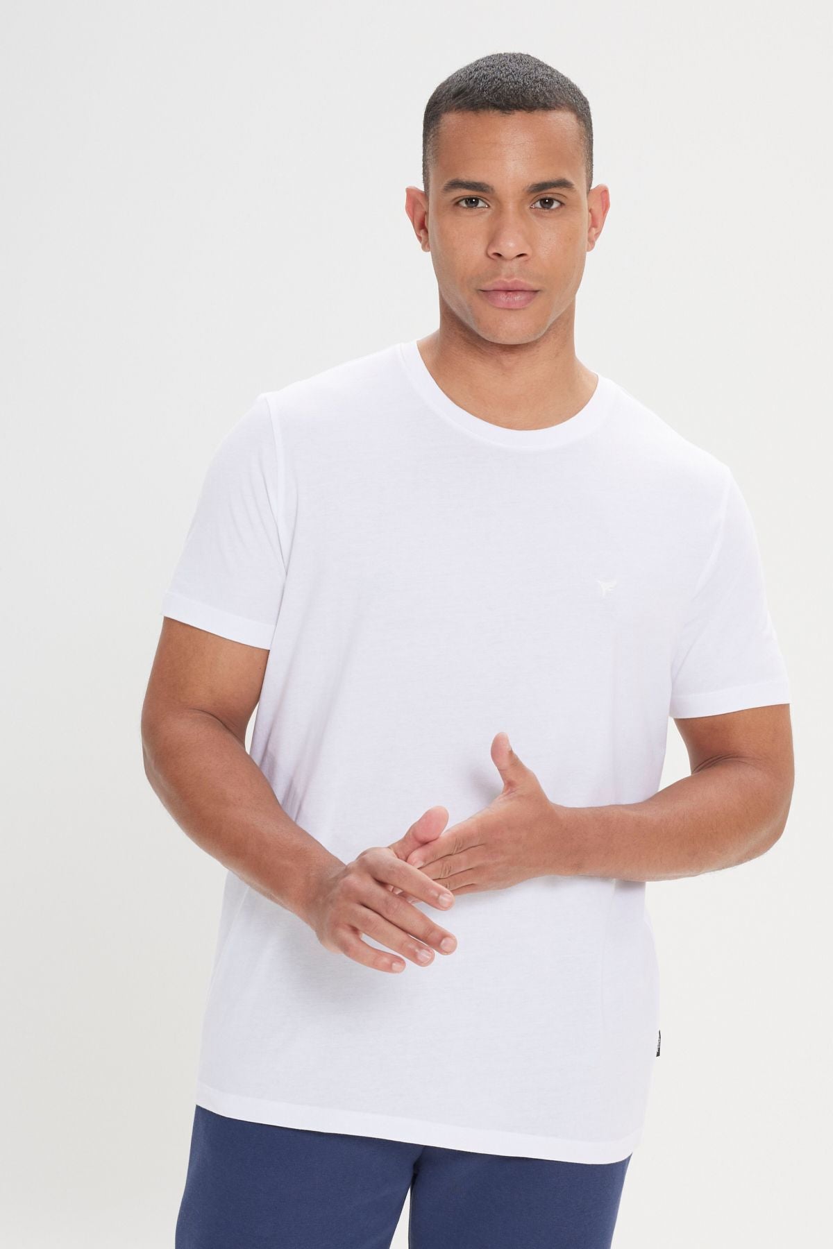 100 %Organic Cotton Men's White Slim Fit Narrow Cessation Bike Bike Yaka T -shirt