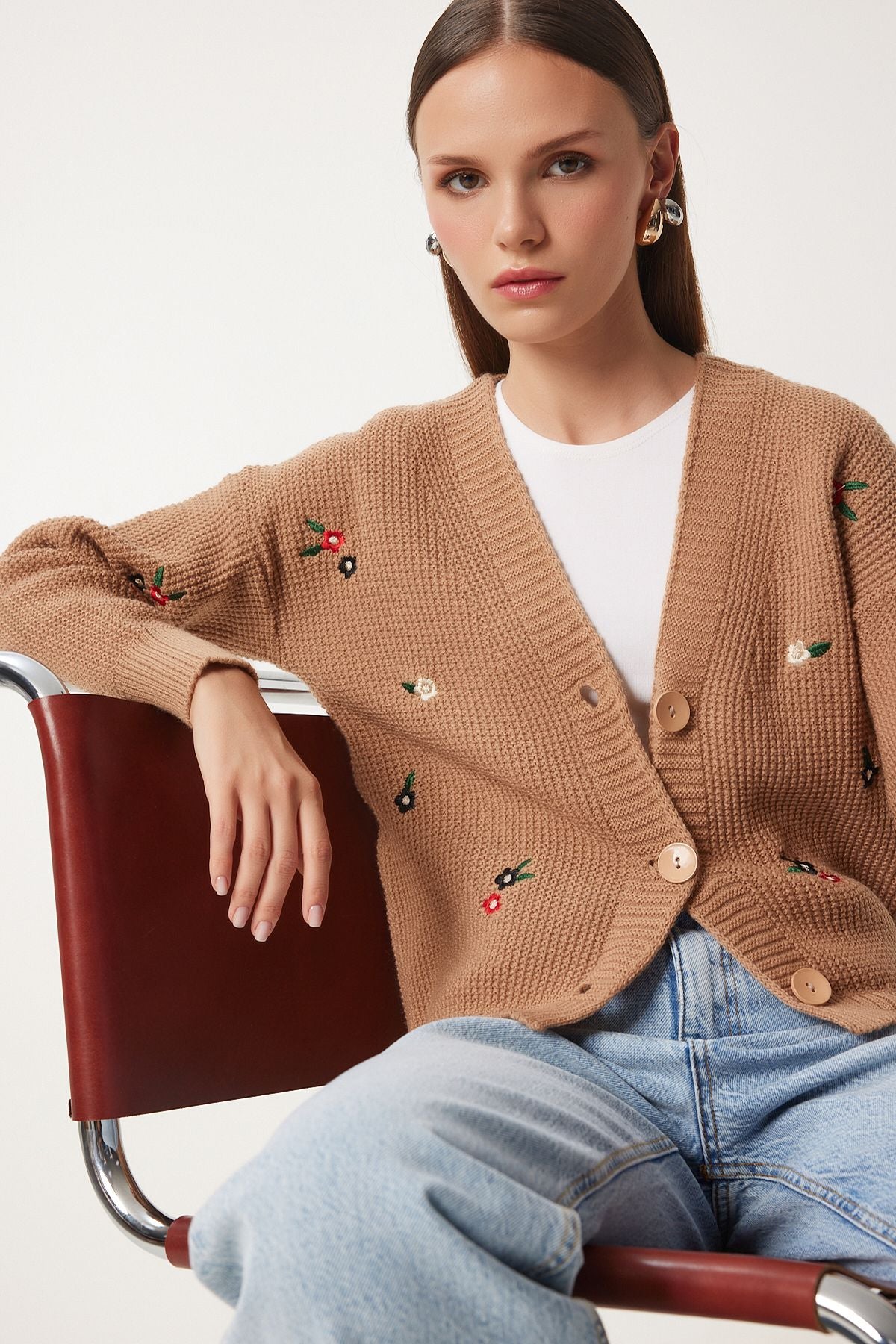 Female Biscuit Flower Embroidered Knitwear Cardigo KG00005