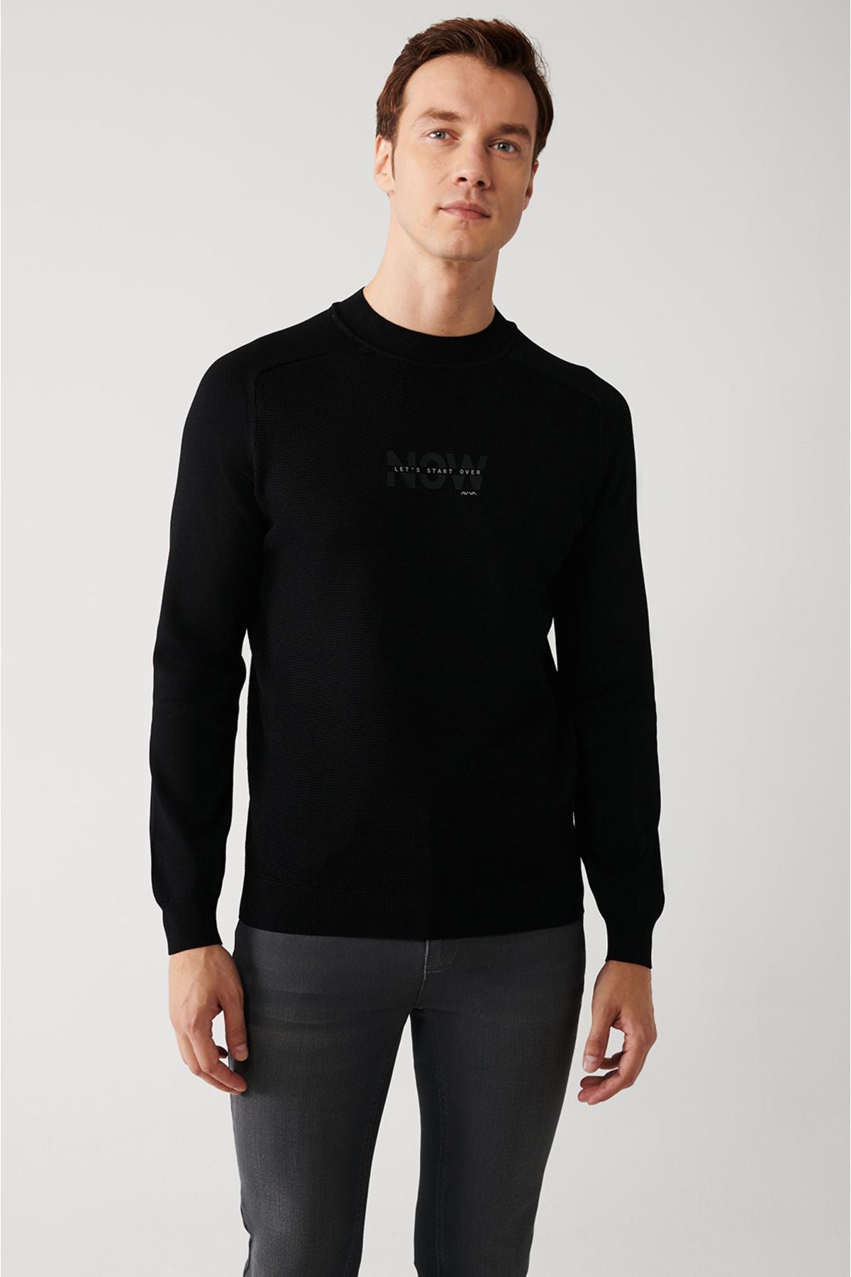 Men's black bike collar textured rayon knitwear sweater A32y5107