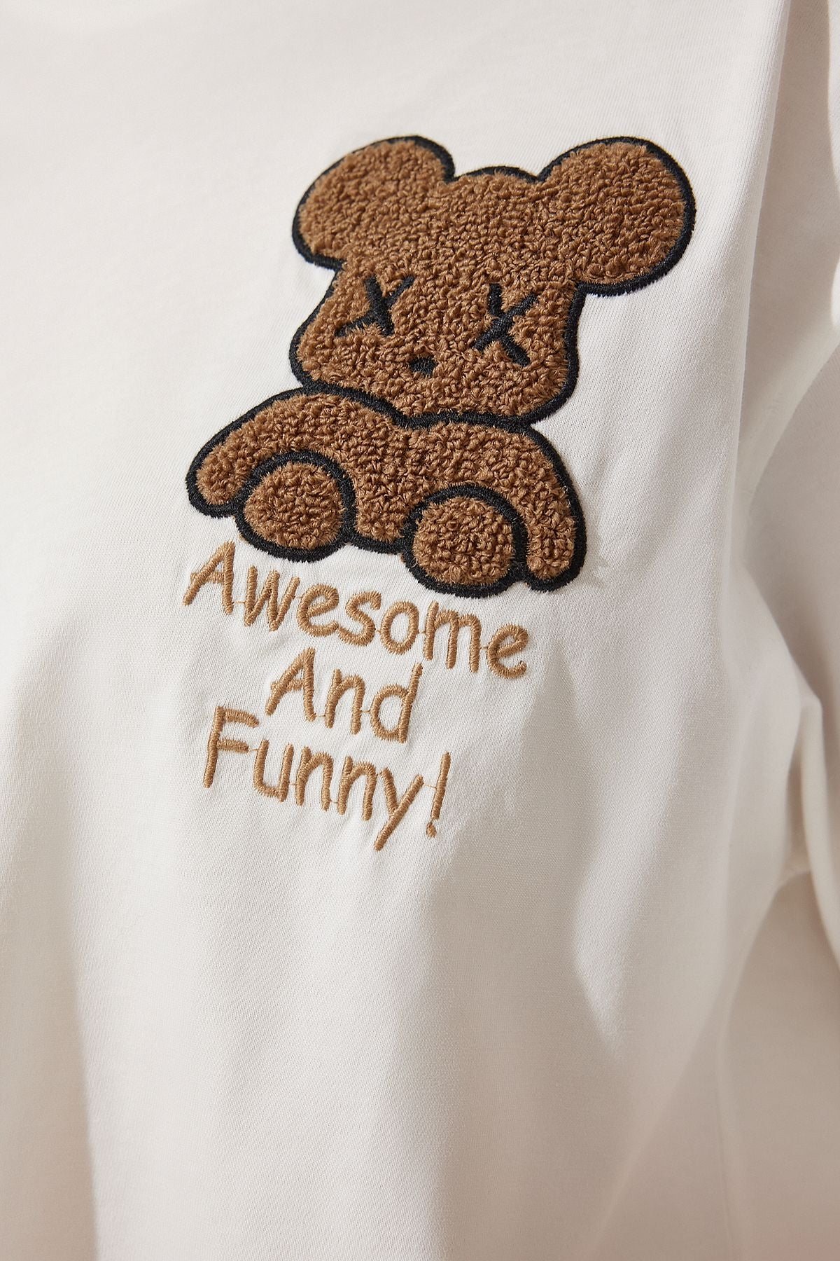 Female ecru teddy bear arms Crop knitting T-shirt HF00455