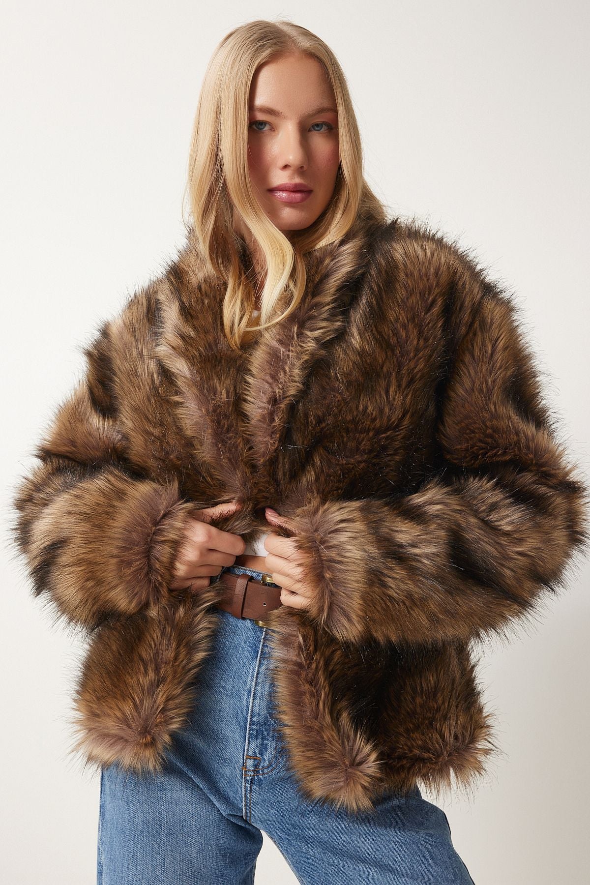 Female Mink Shawl Yaka Artificial Fur Jacket FN03394