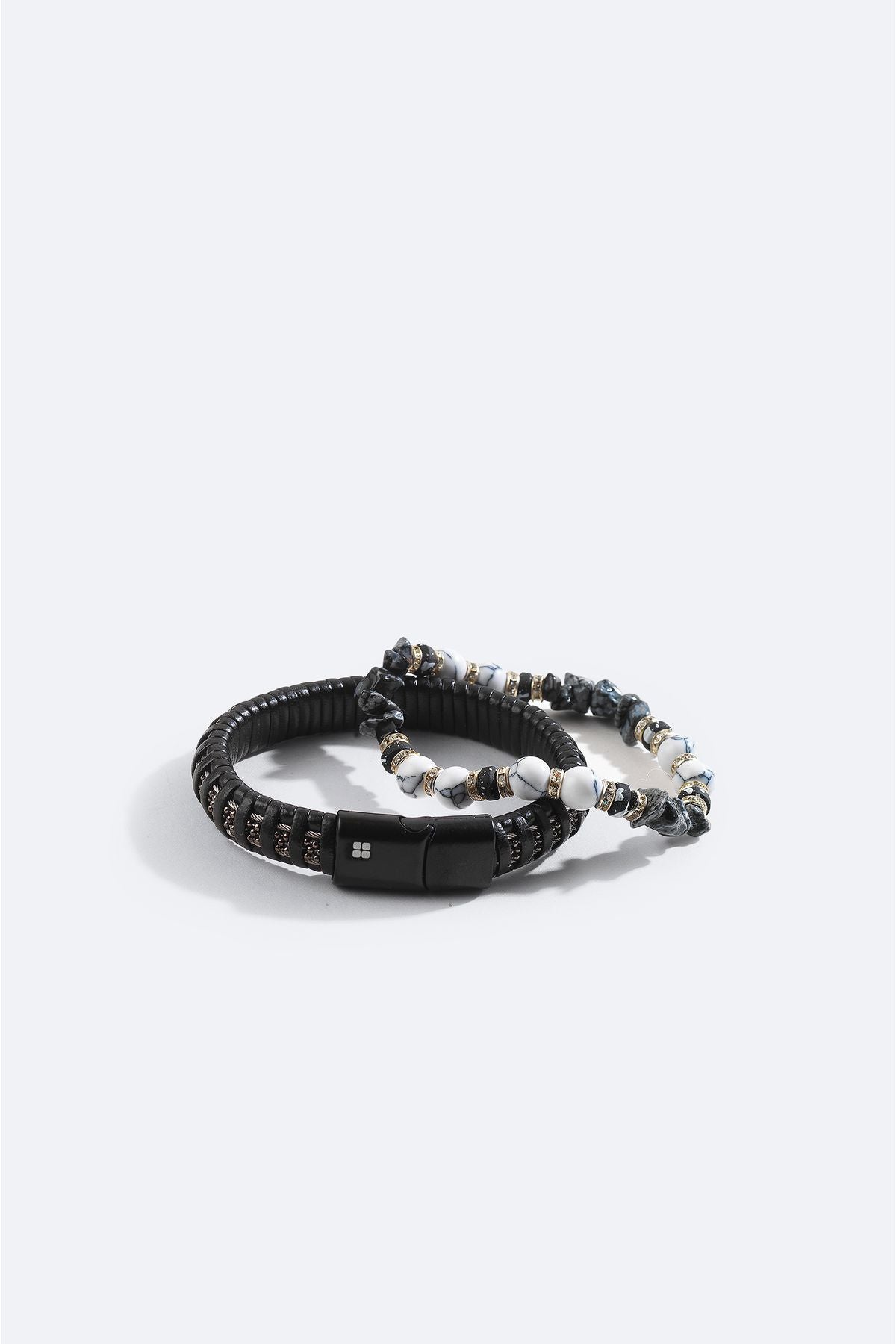 Men's black-and-white leather gazelle and hematitis stone bracelet A42y9616