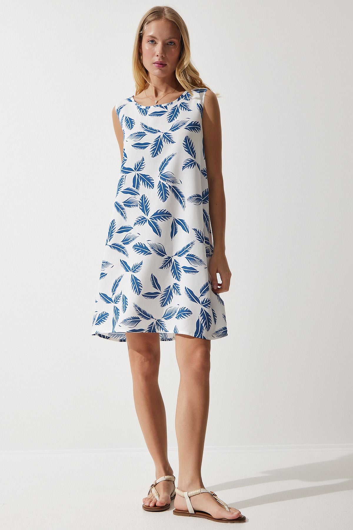 Woman White Navy Blue Patterned Kenten Viscose Mini Dress BH00343