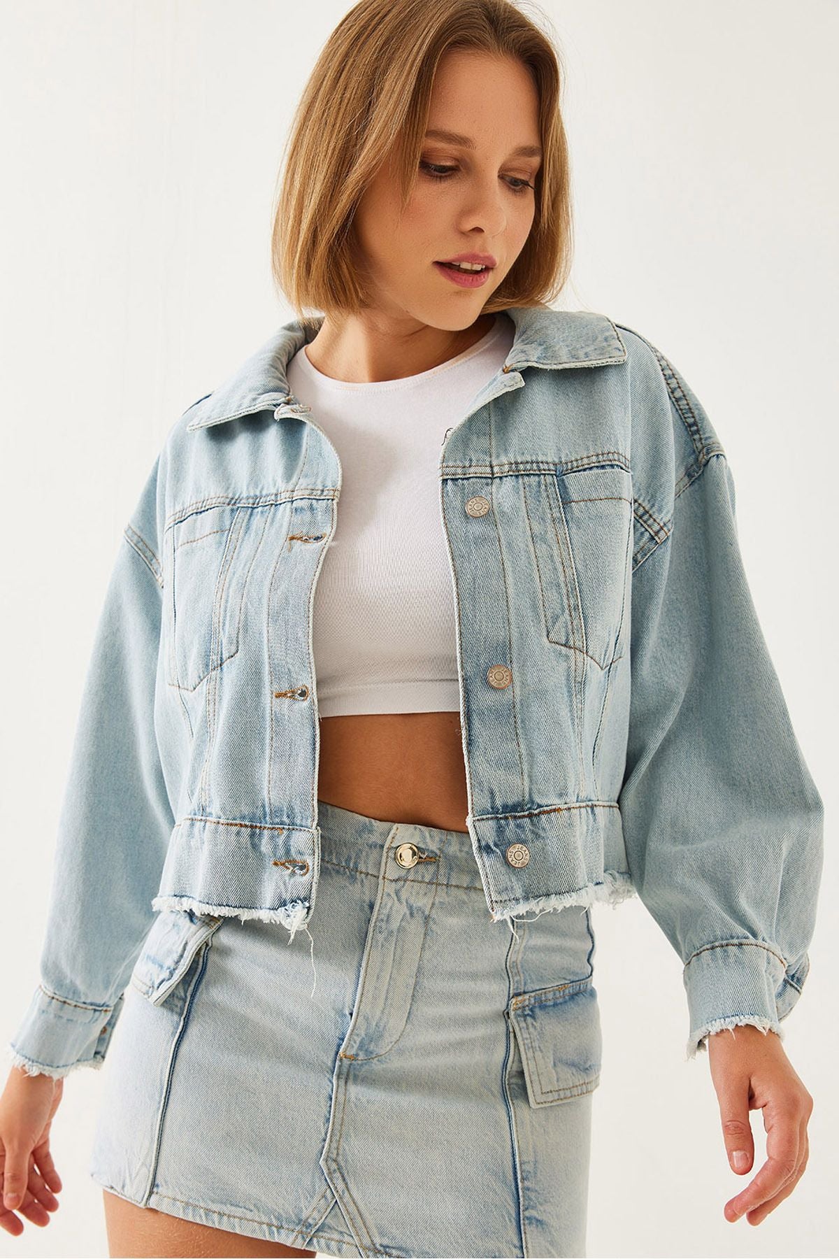 Women's End Tassel Detail Crop denim jacket 2209 60351170