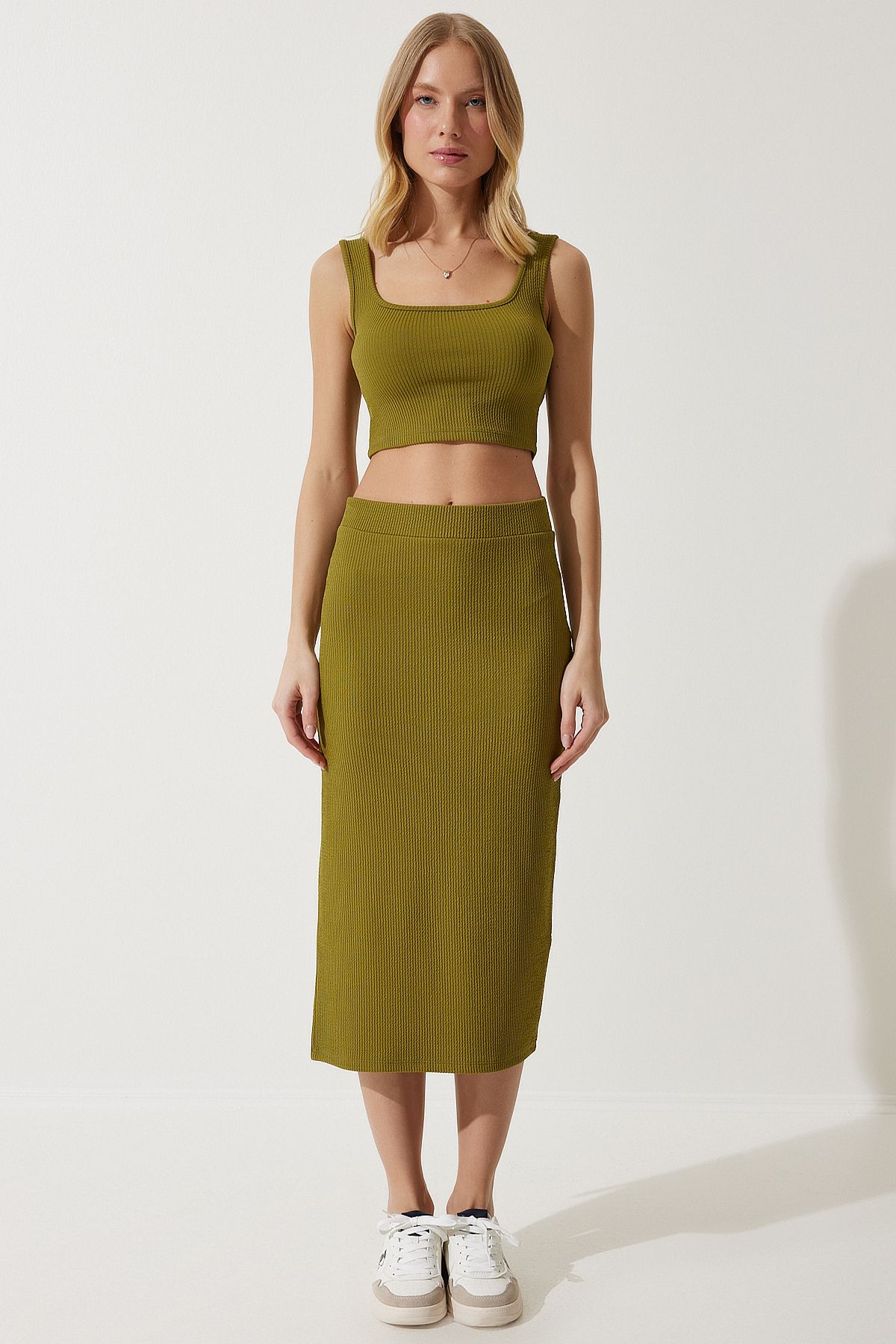 Women's Oil Green Hanger Crop pencil skirt knitting set OW00041