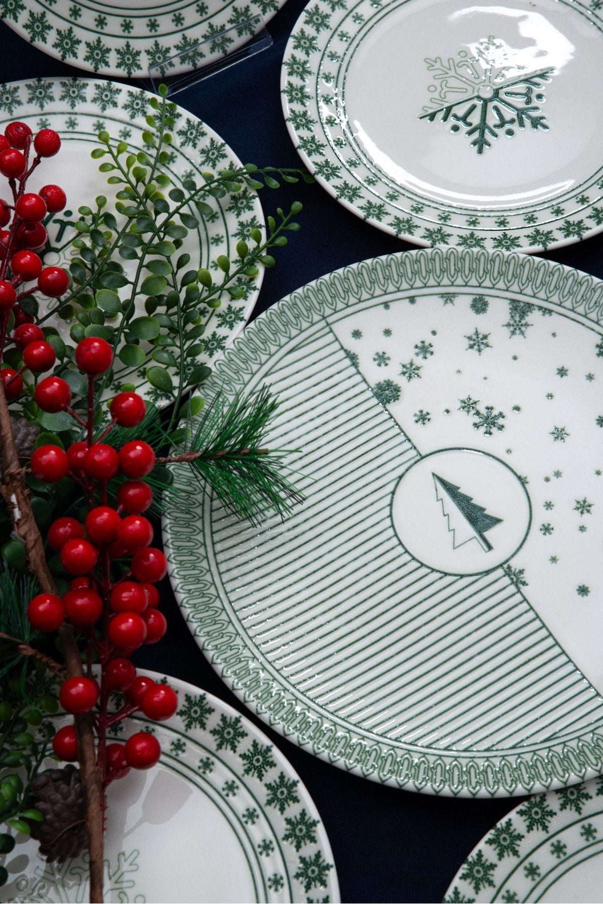 Pine Tree 7 Piece Porcelain Cake Plate Set