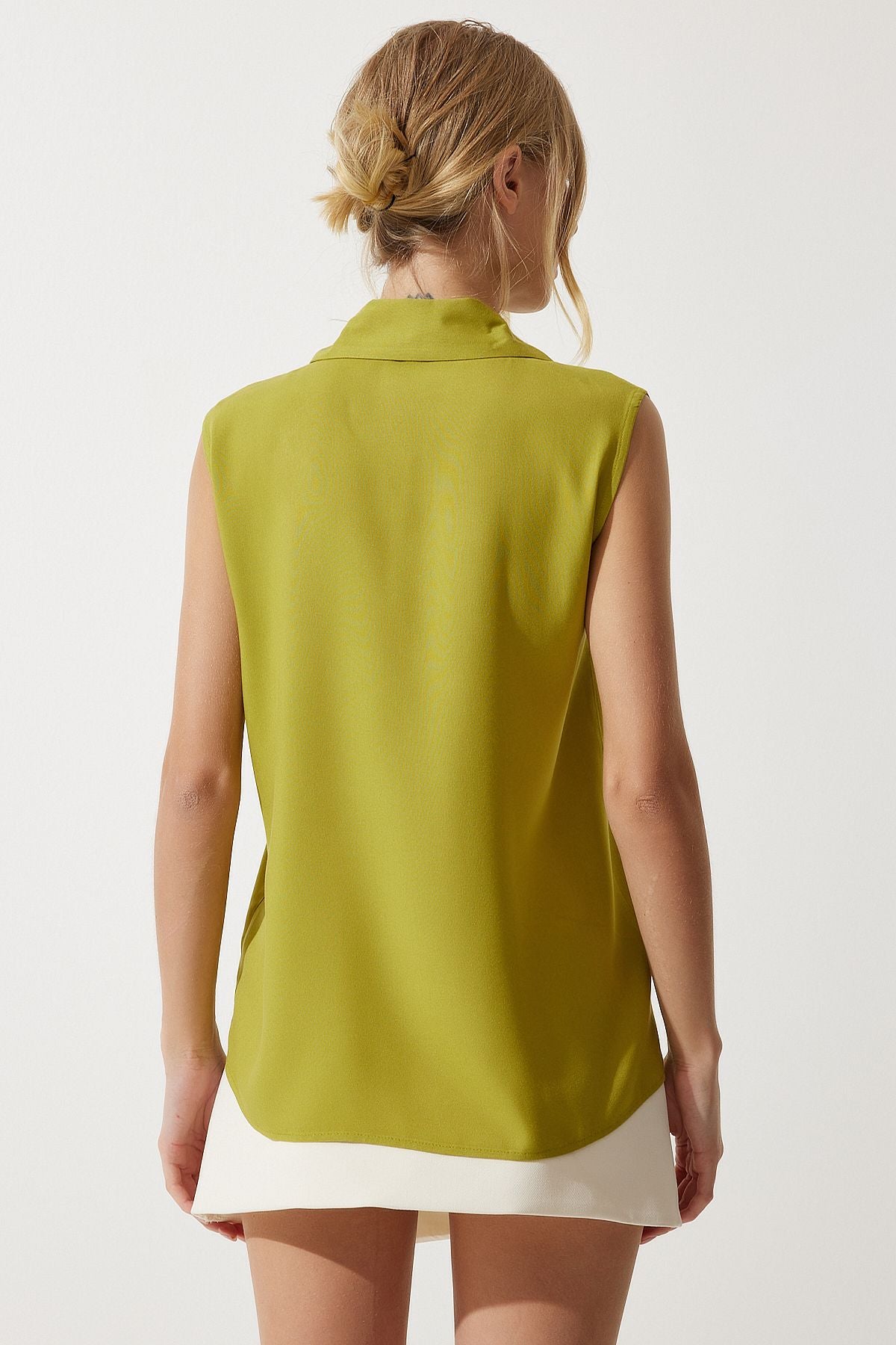Female Fat Green Sleeveless viscose shirt to00129