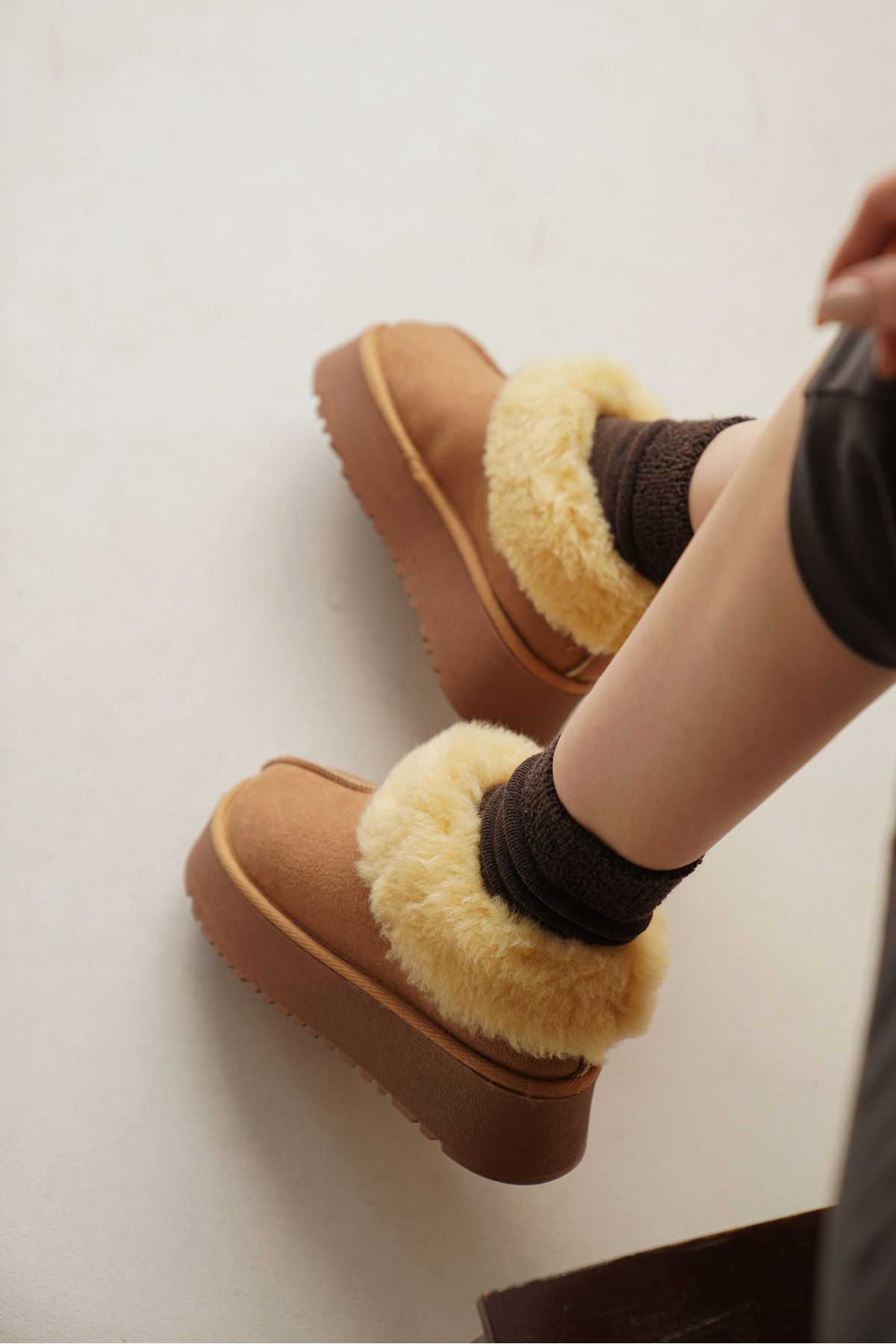 Lolath Female High Based Fur Casual Bot 0012203 Taba