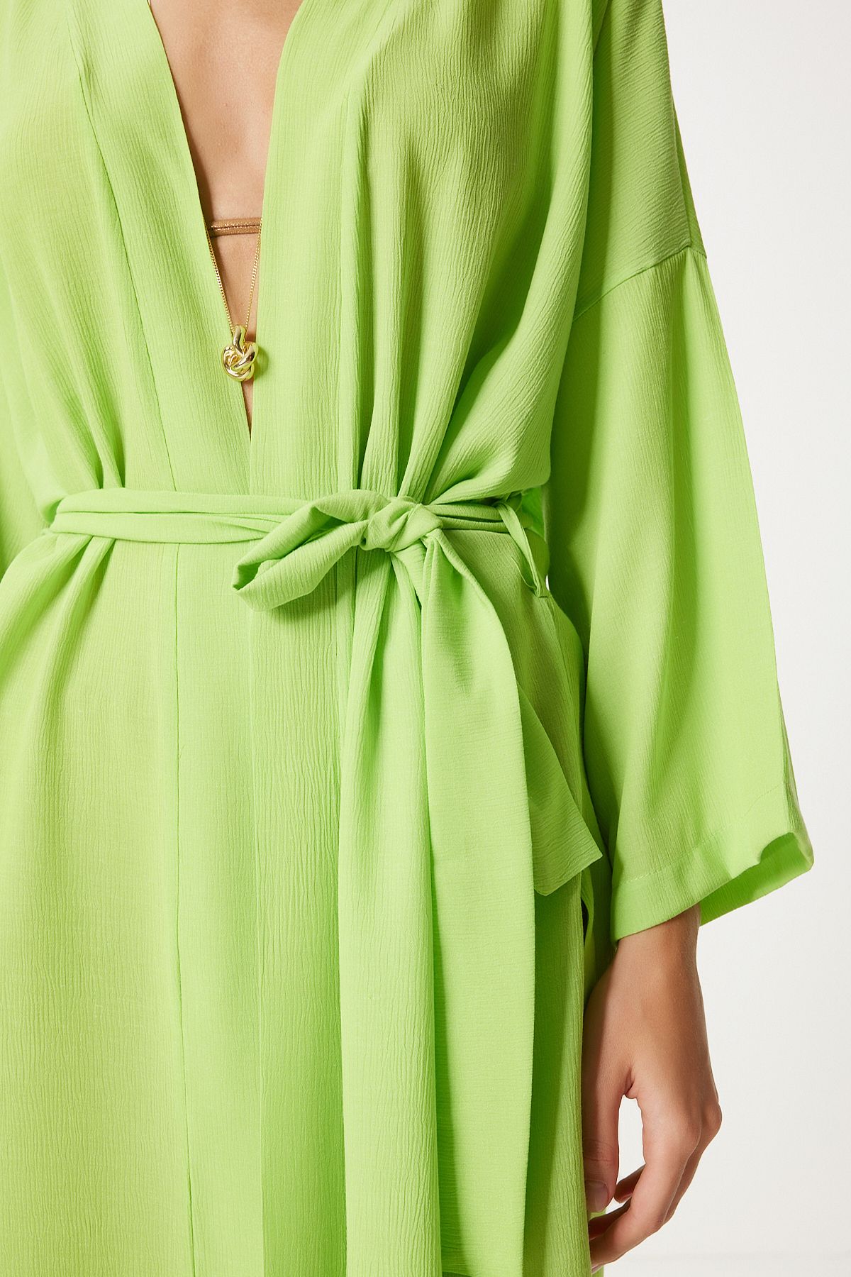 Female peanut green belt kinkil viscone Kimono DD00958