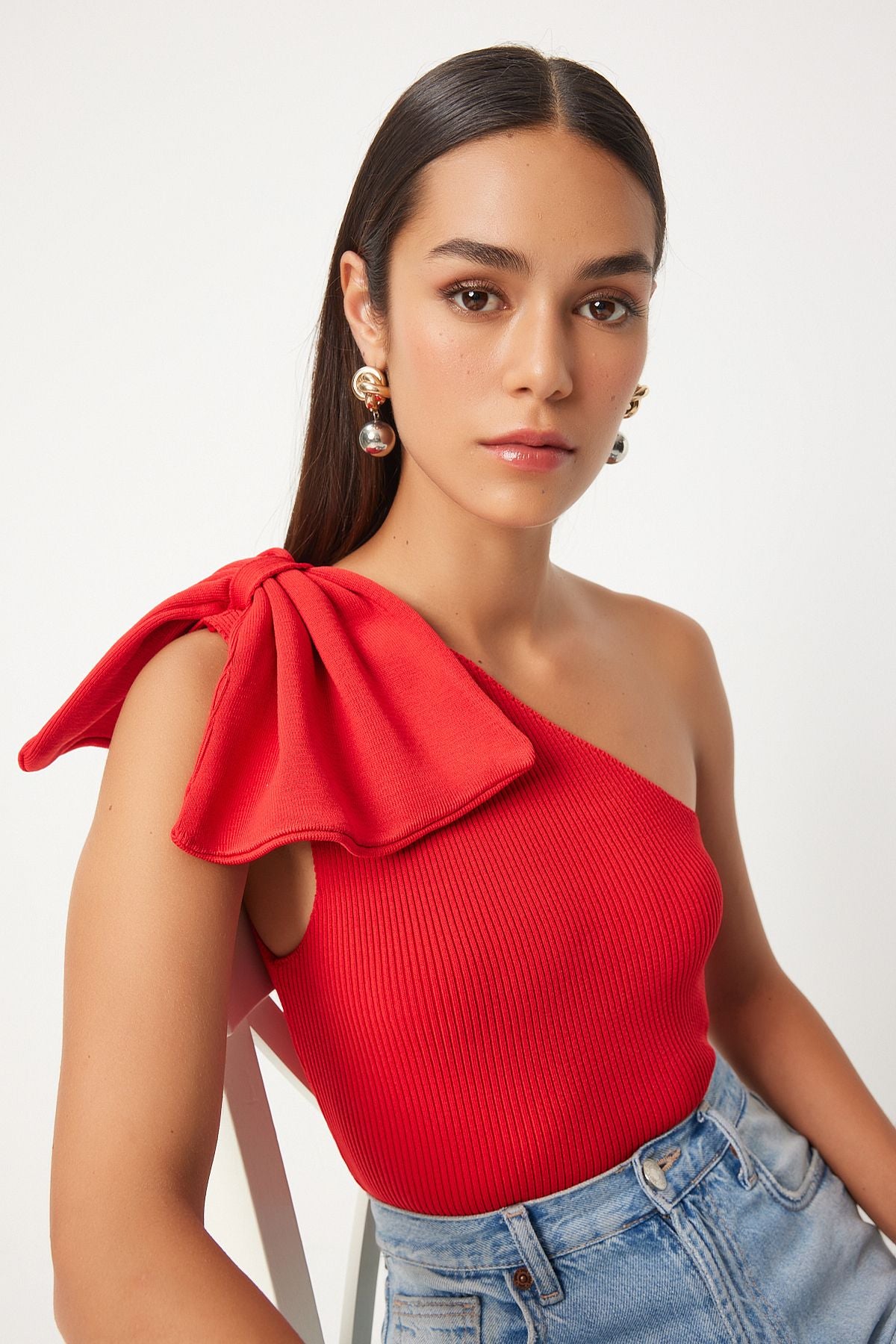 Female Red Bow Single Shoulder Triko Blouse PF00075
