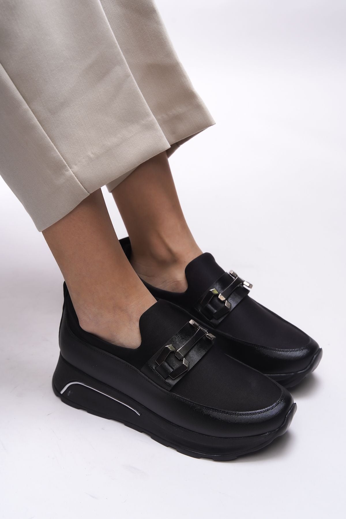 Lisgalyn Woman Sneaker 00121705 Black Black