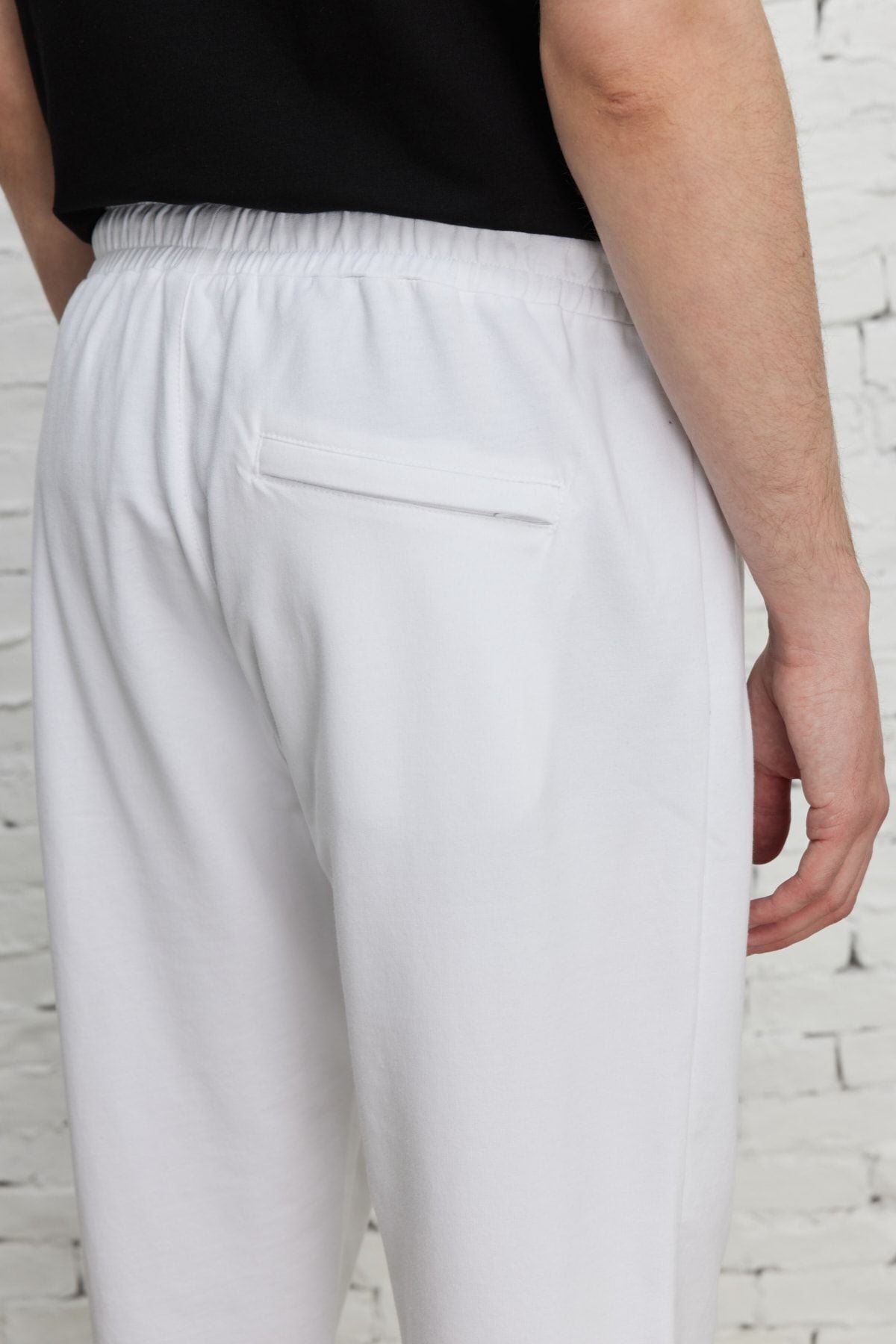 Men's White Standard Fit Normal Cutting Service Six