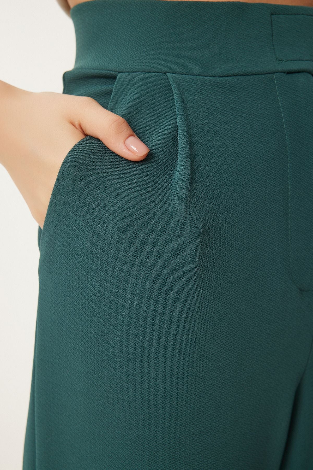 Female emerald green waist waist comfortable weaving pants RV00150