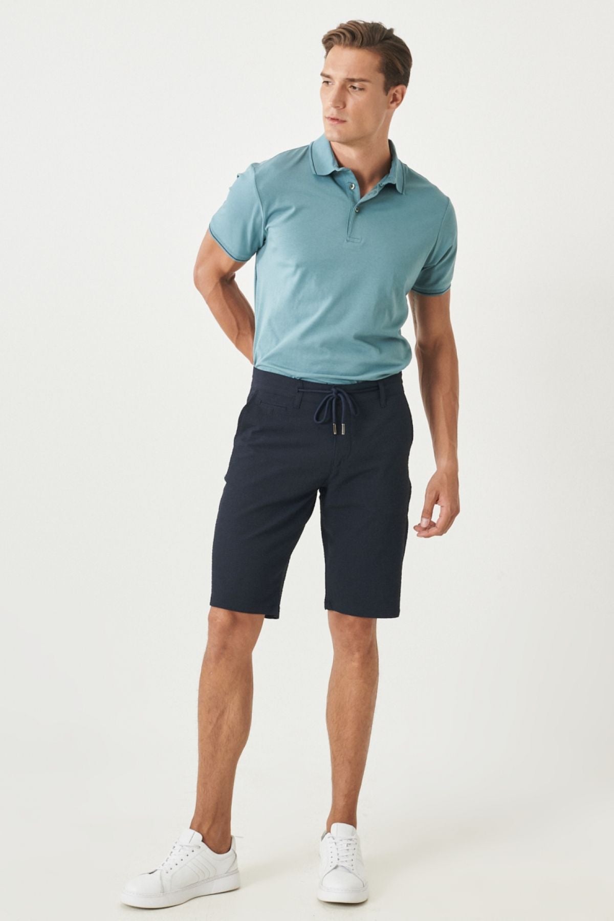 Men's navy blue slim fit narrow cut waist tied flexible shorts