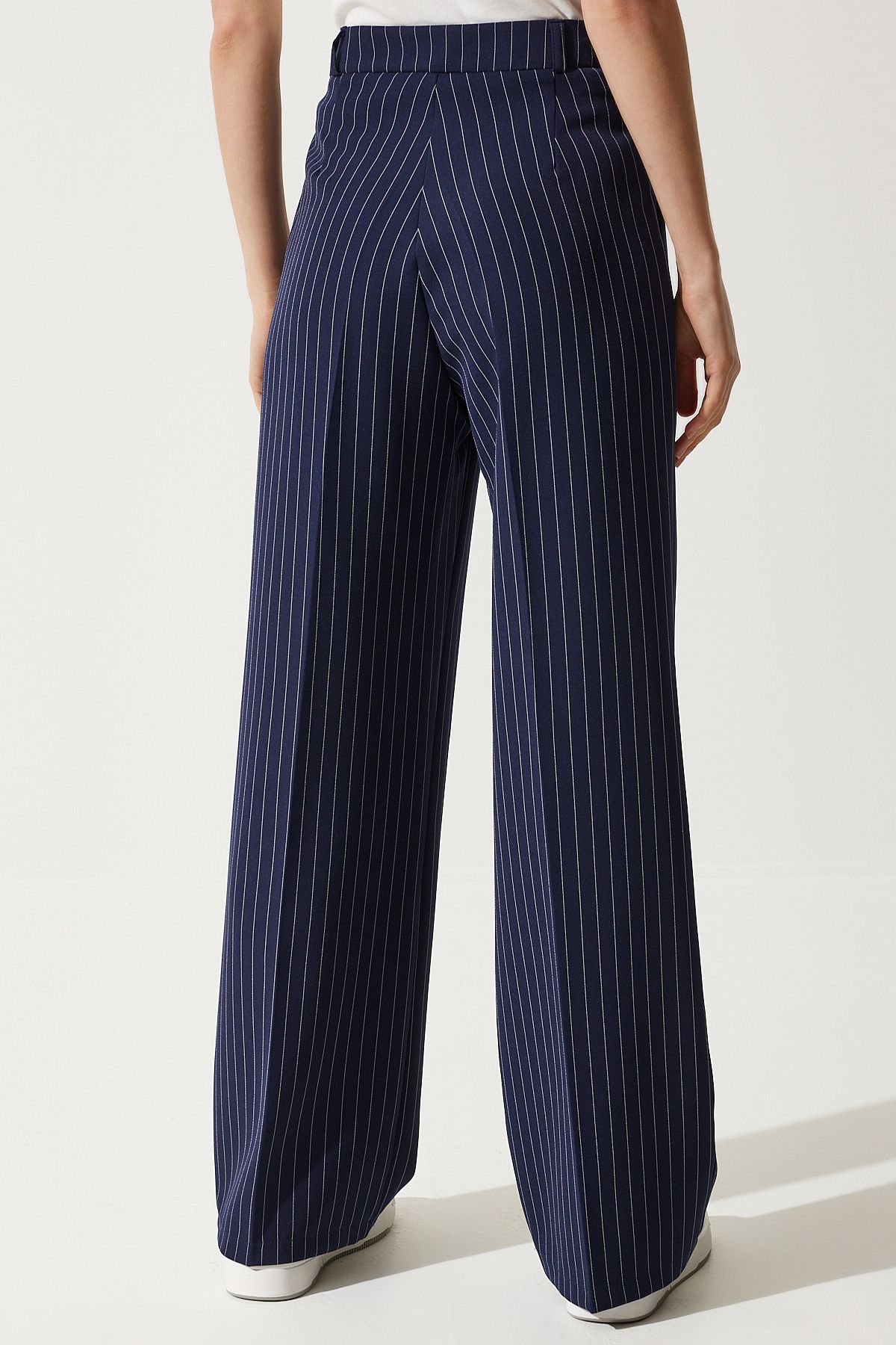 Woman Navy blue fine striped masculine palazzo pants DW00005