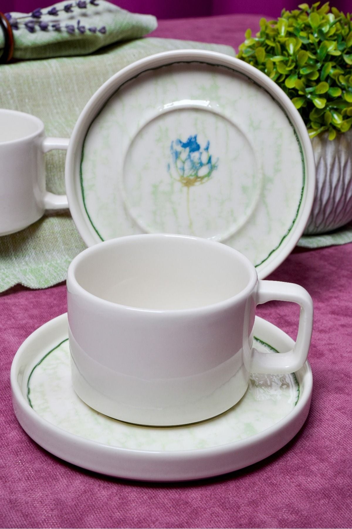 Ebrusu 4 Piece 2 Person Porcelain Tea Cup Set