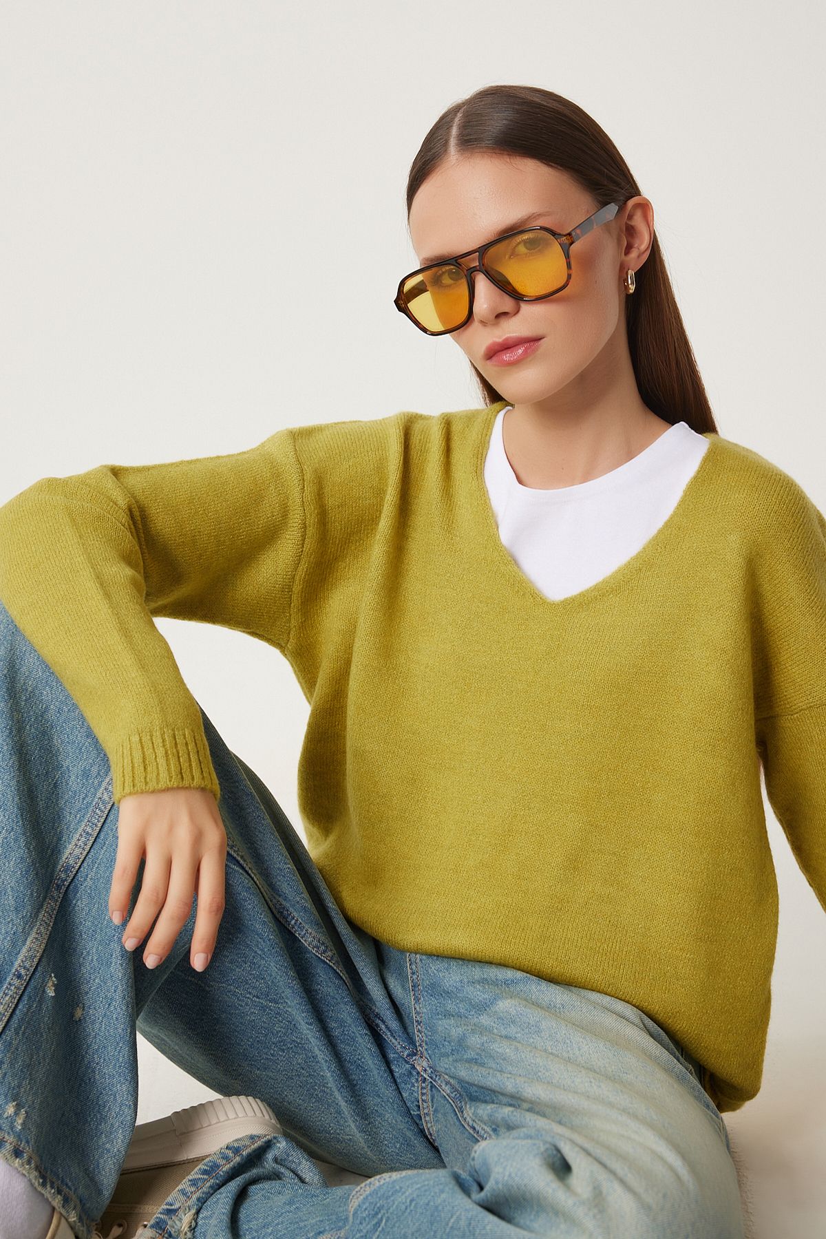 Female Fat Green V -Yaka Knitwear Kazakh ZA00063