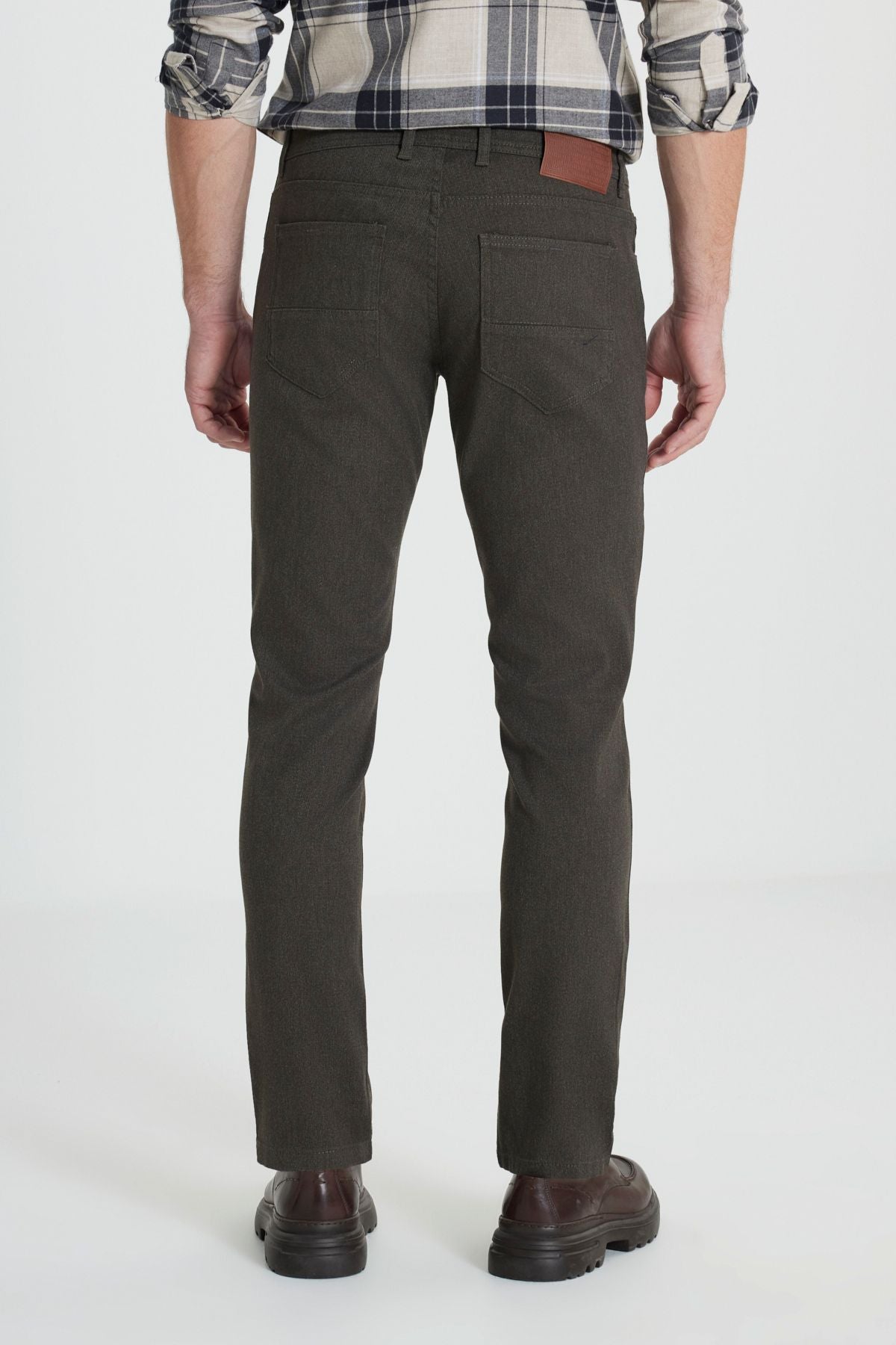 Men's Khaki Slim Fit Narrow Cutter Cotton Fleet Pants