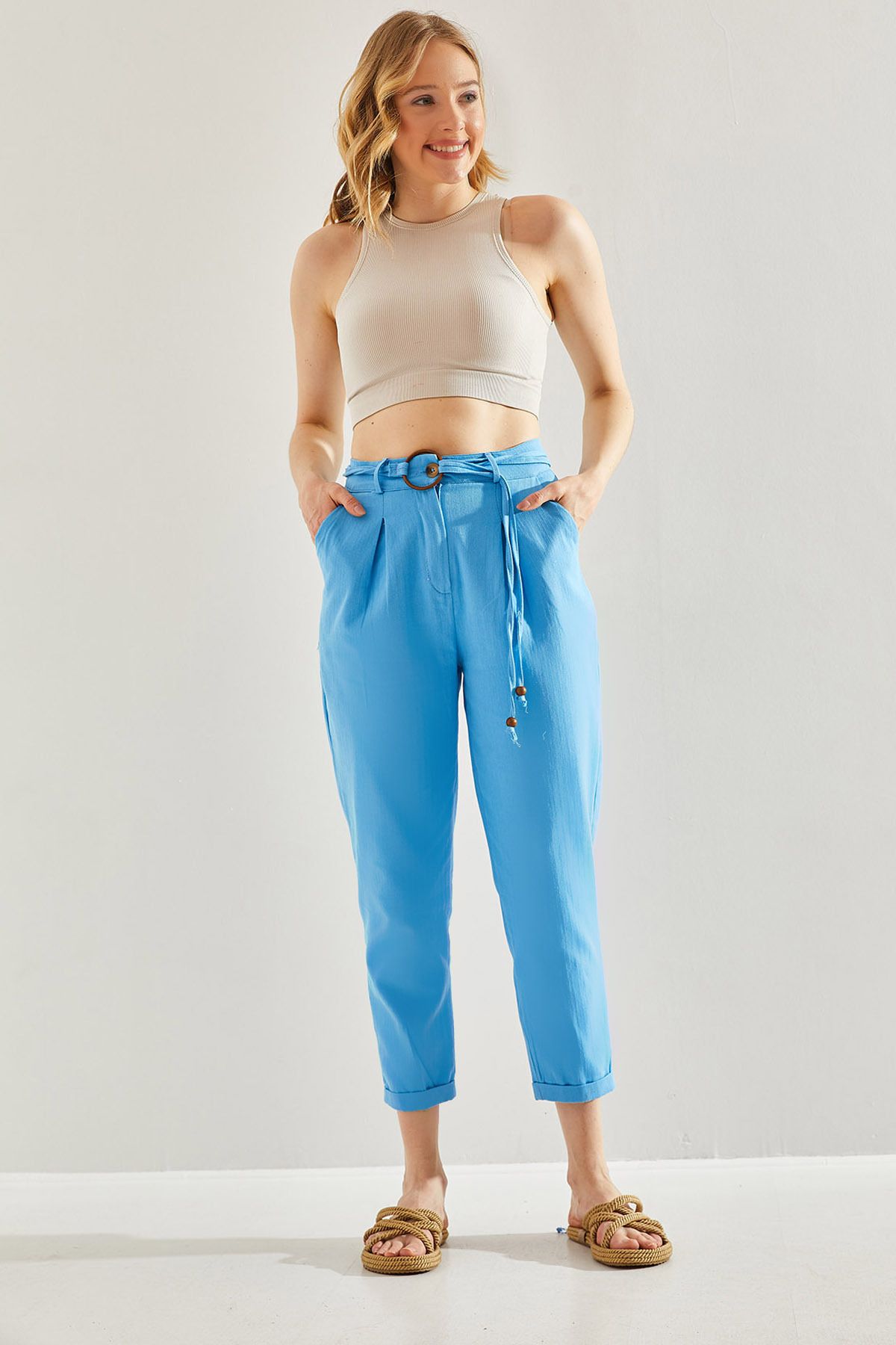 Female Arched Flax Pants 60221009