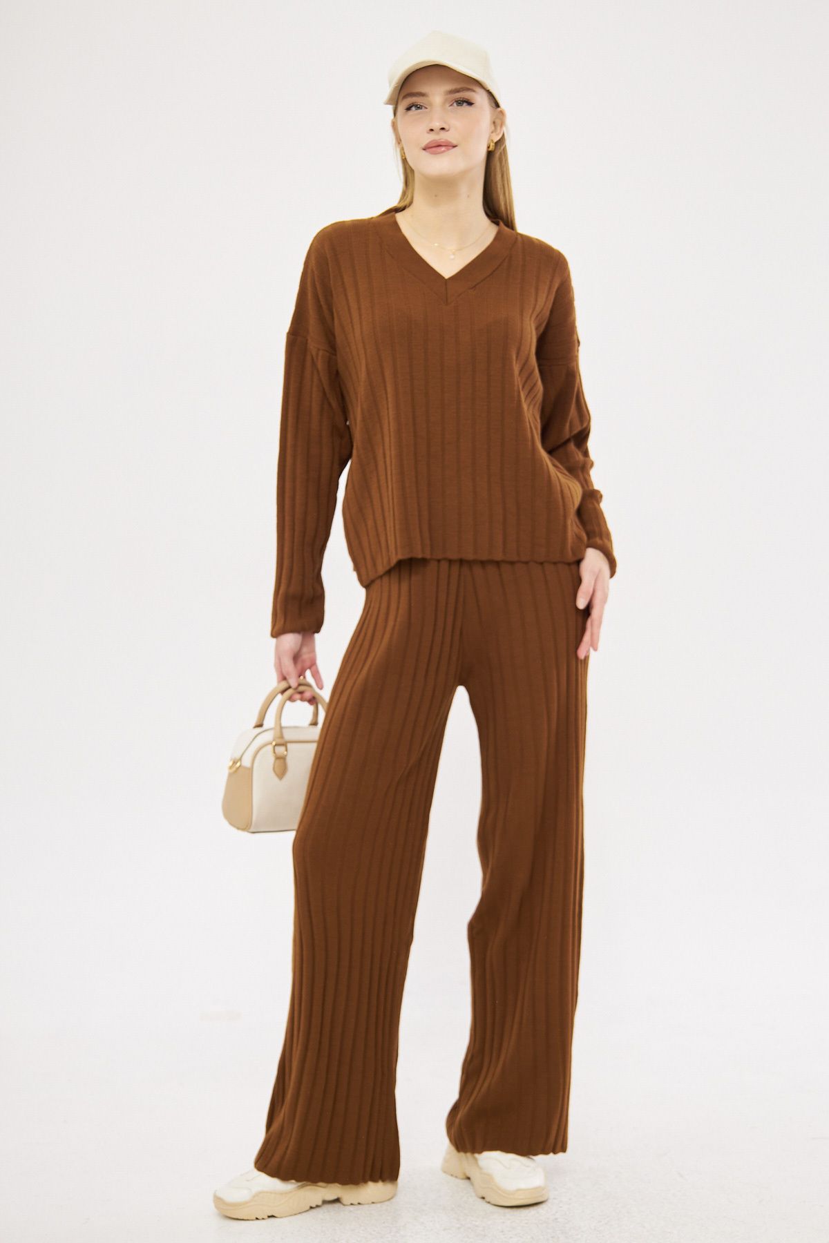 WOMEN'S COFFEE V YAKA Binary Knitwear Set ARM-25K012002